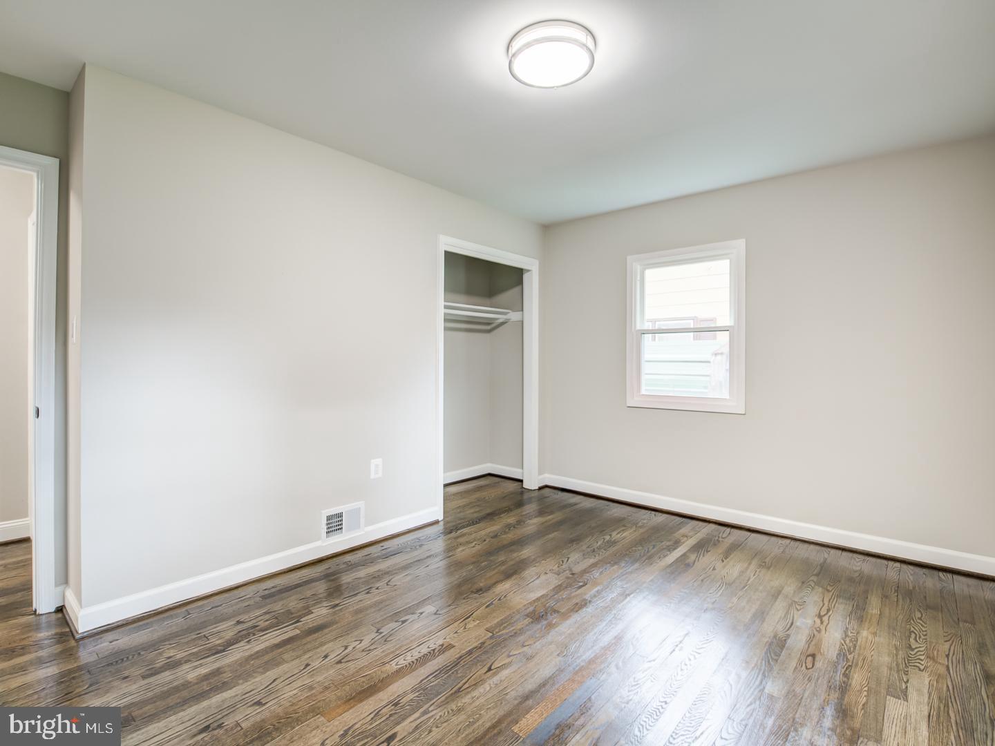 RIVERDALE PARK - Residential