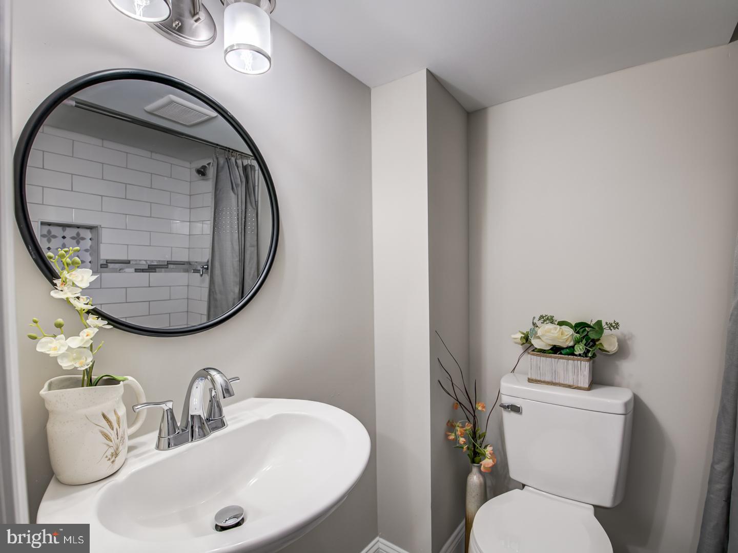 RIVERDALE PARK - Residential