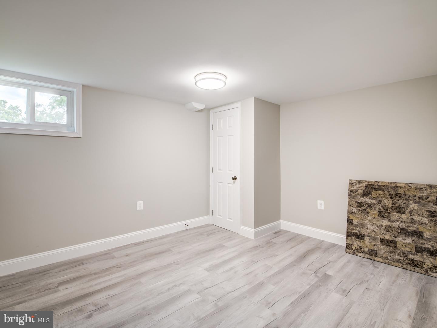 RIVERDALE PARK - Residential