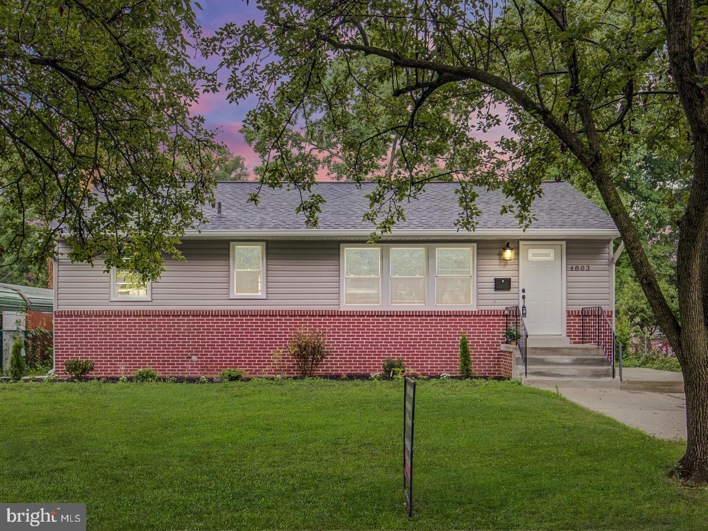 RIVERDALE PARK - Residential