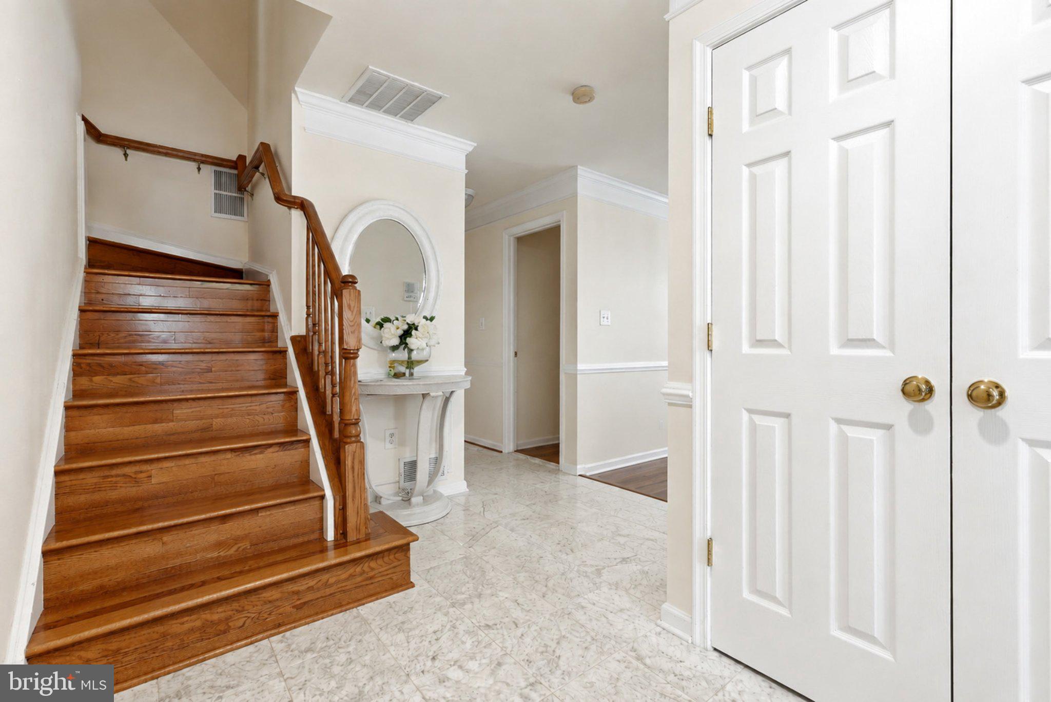6318 FRANCONIA COMMONS DRIVE
