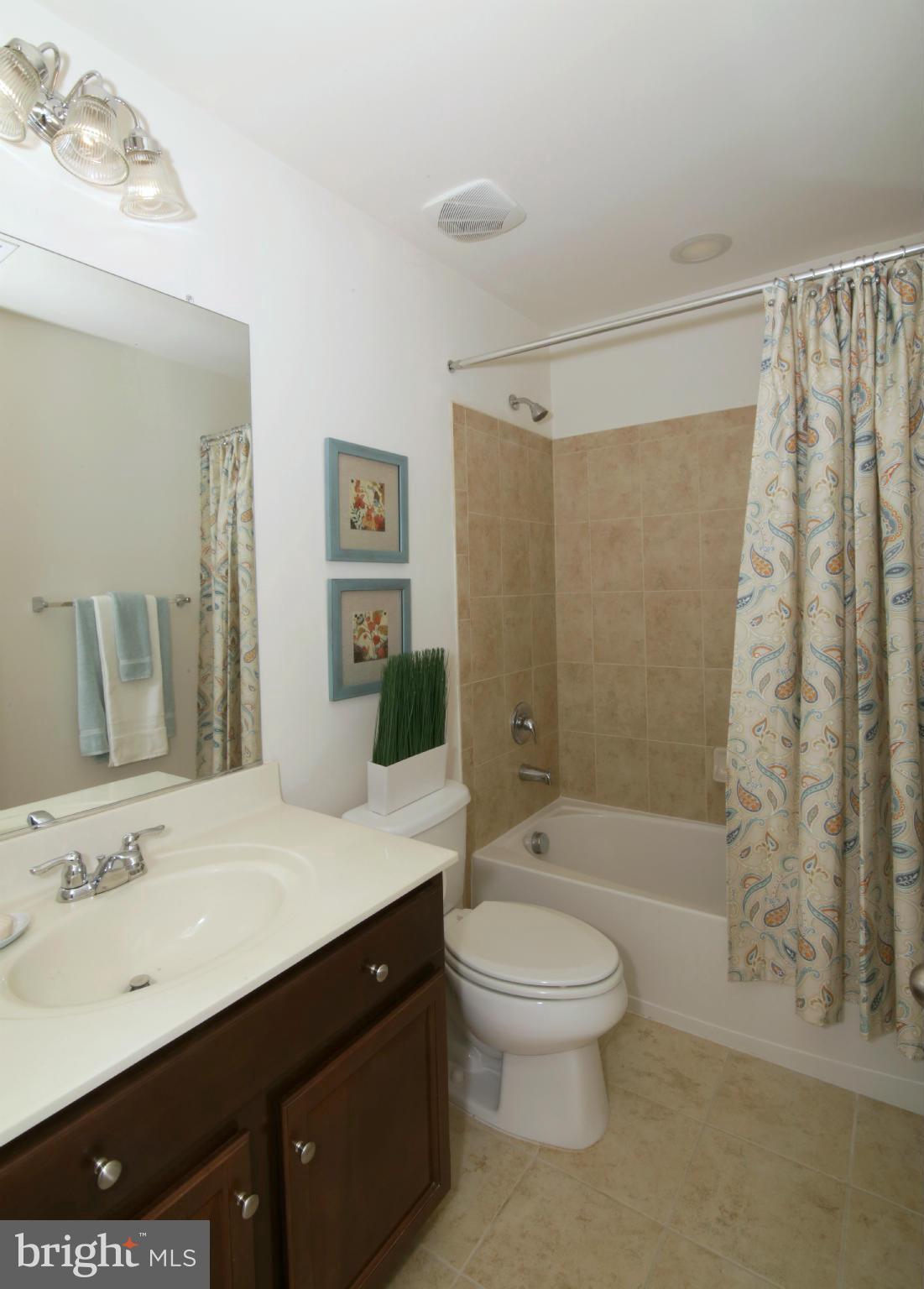 VISTAS AT OCCOQUAN - Residential