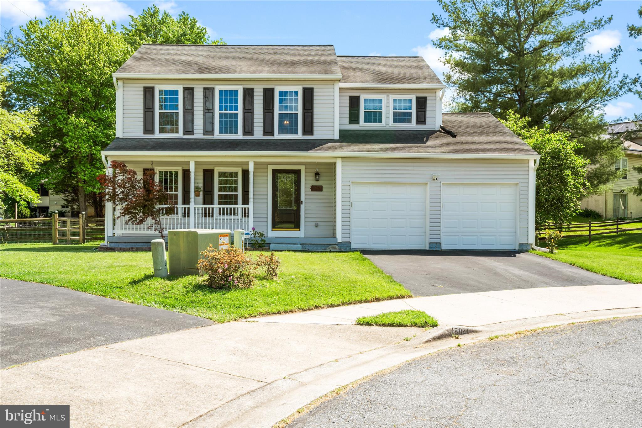ROBIN MEADOWS - Residential
