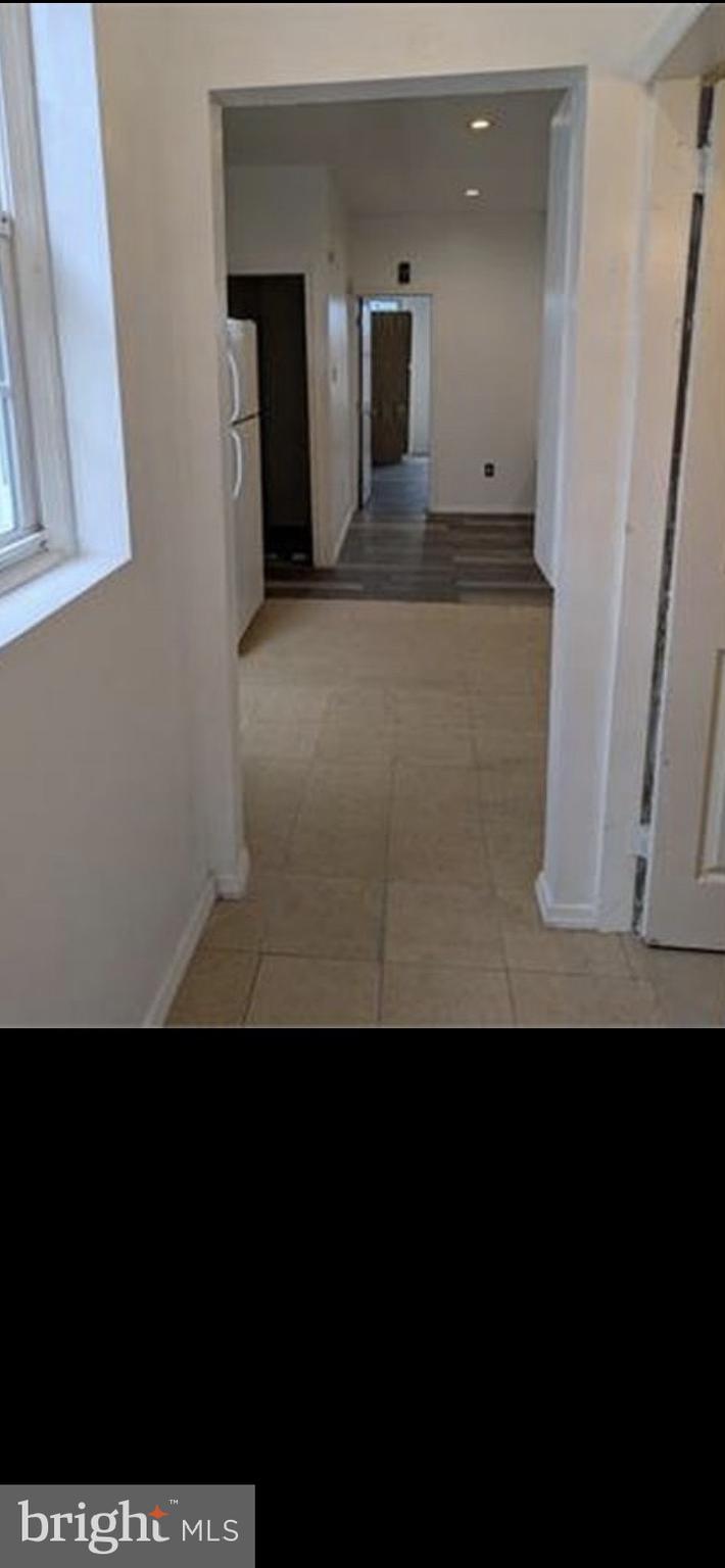 5231 GREENWAY AVENUE 2