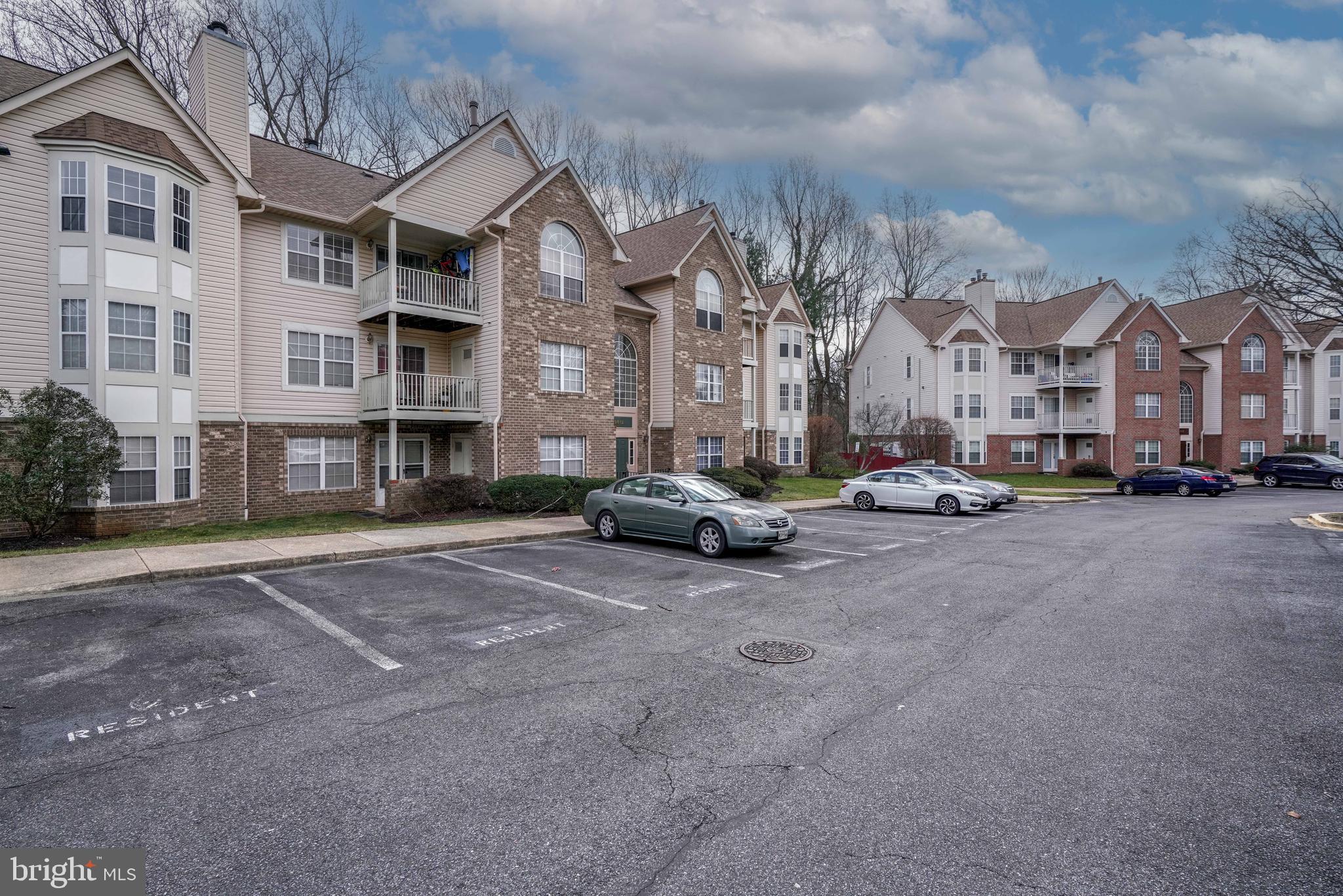 LAKE POINTE AT TOWN CENTER - Residential