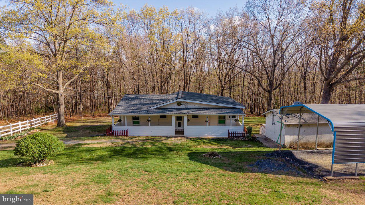 ROUND HEAD MOUNTAIN - Residential
