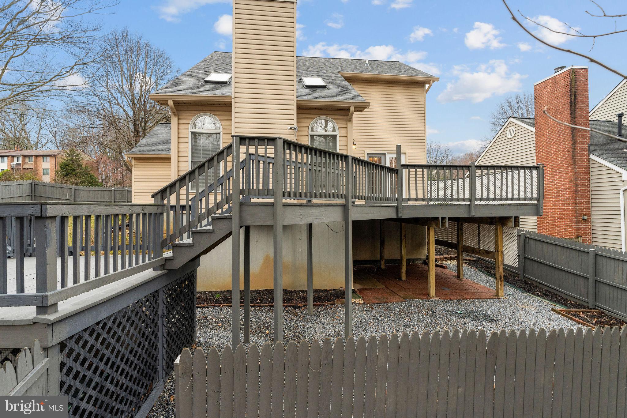 MEADOW WOODS - Residential