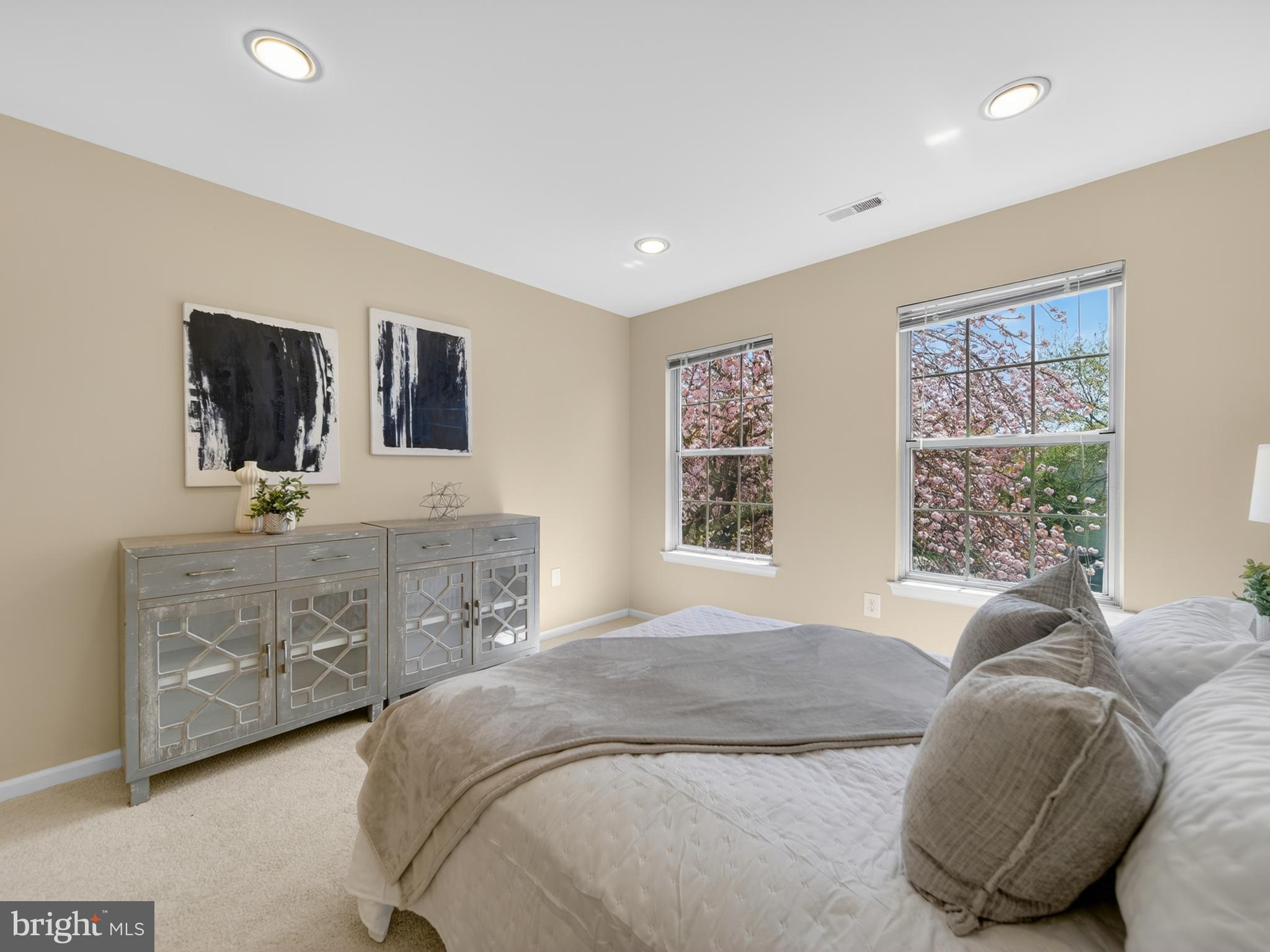 POTOMAC RIDGE - Residential