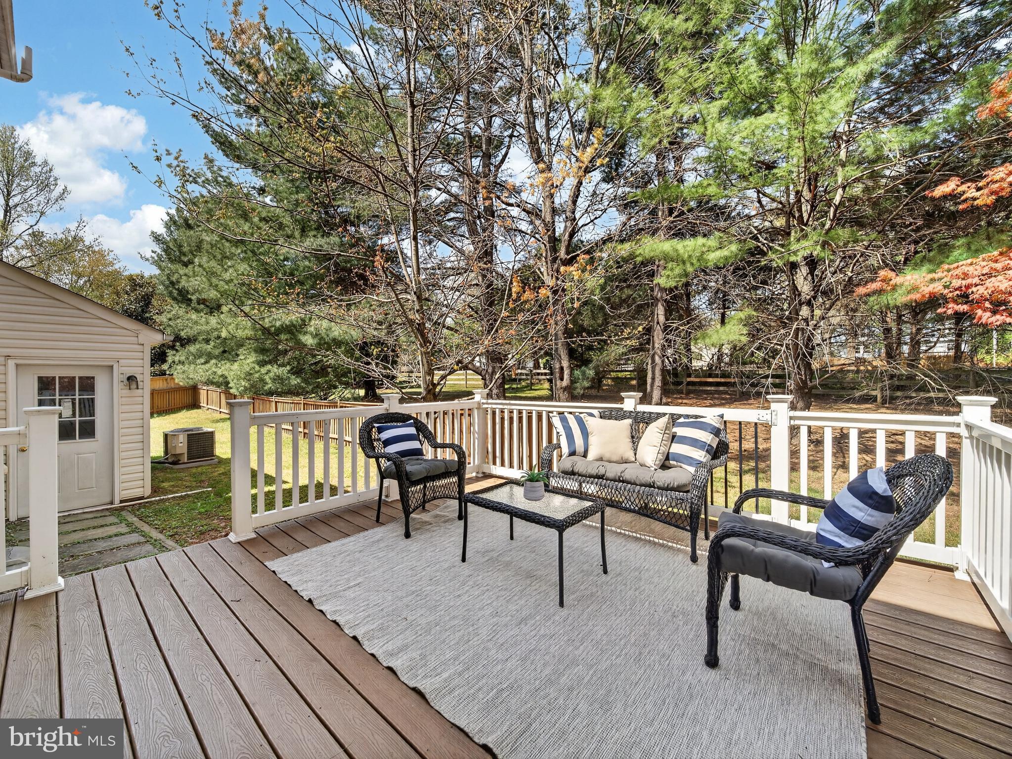 POTOMAC RIDGE - Residential