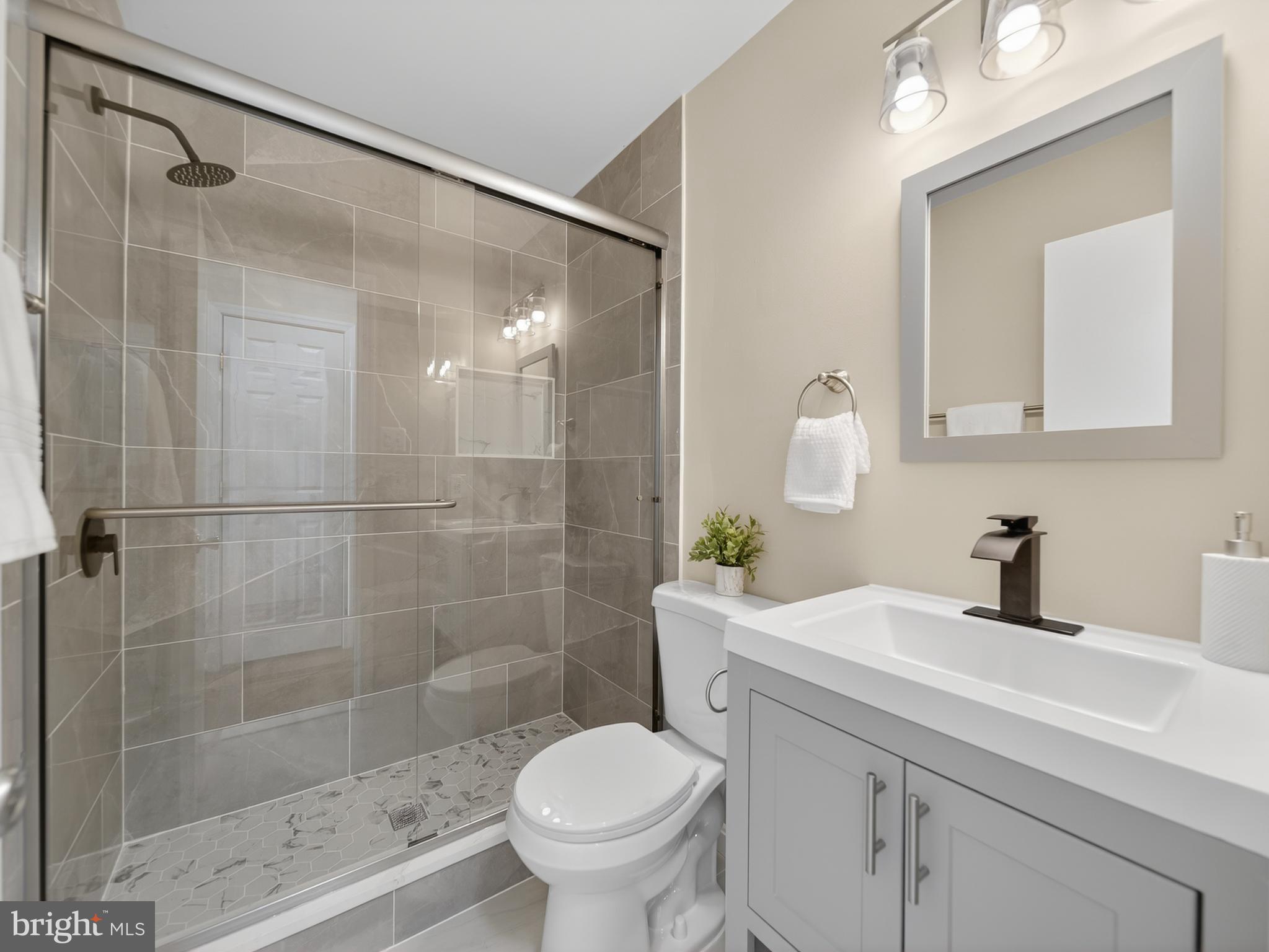 POTOMAC RIDGE - Residential