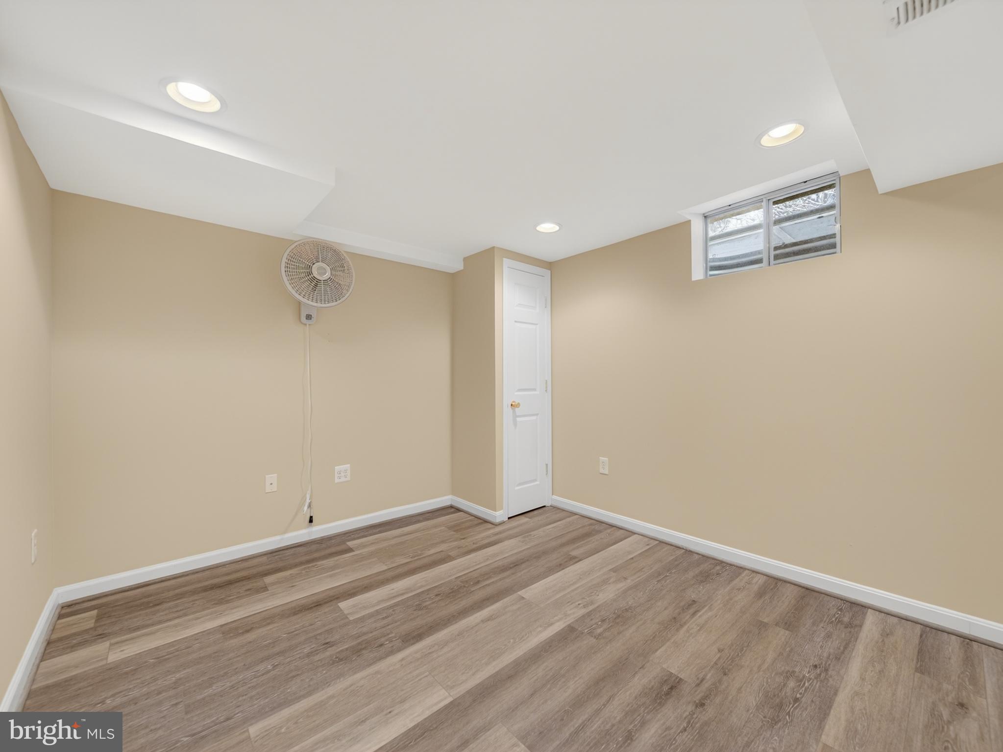 POTOMAC RIDGE - Residential