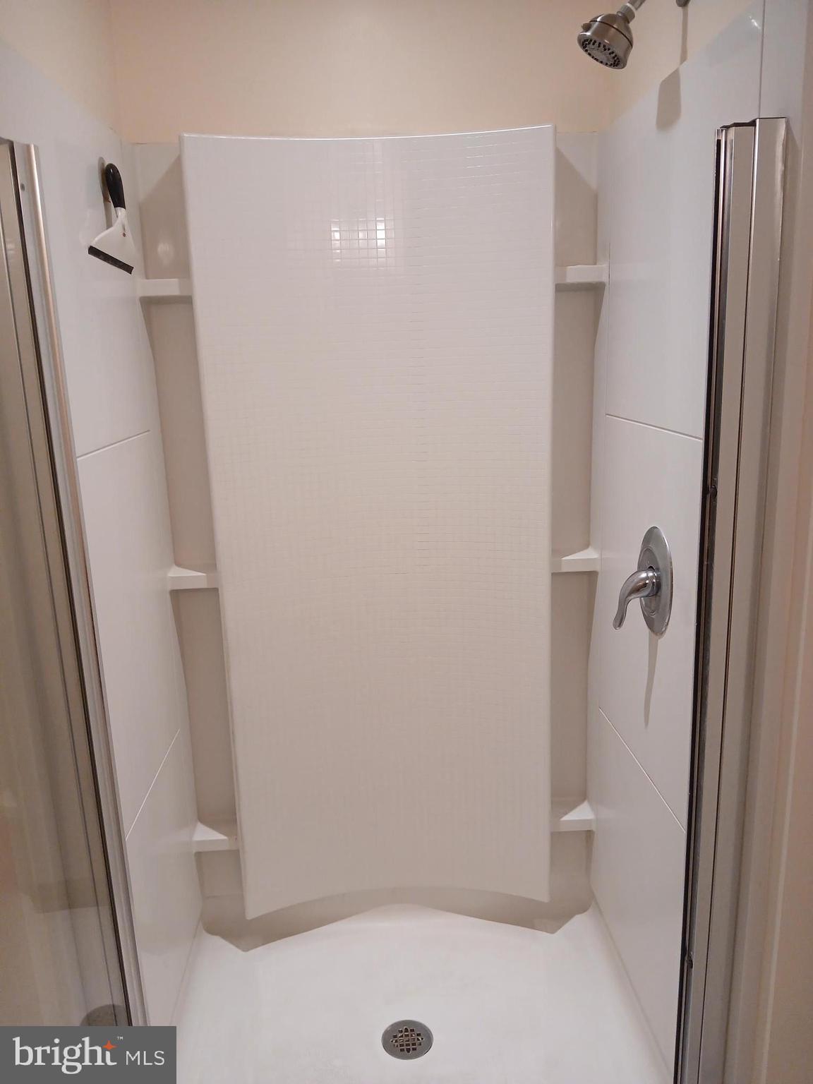 OLD TOWN ALEXANDRIA - Commercial Sale
