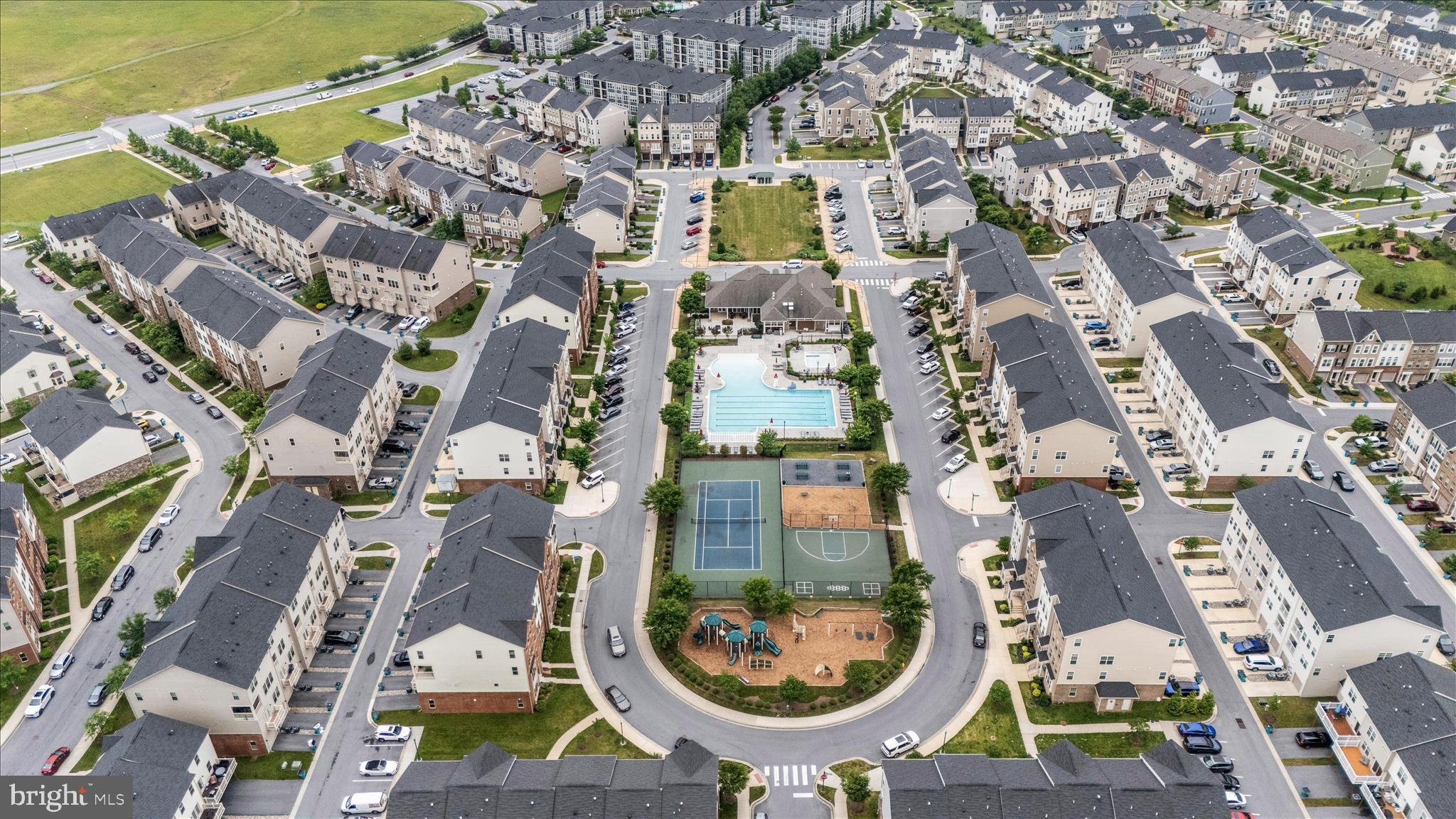 JEFFERSON PLACE - Residential