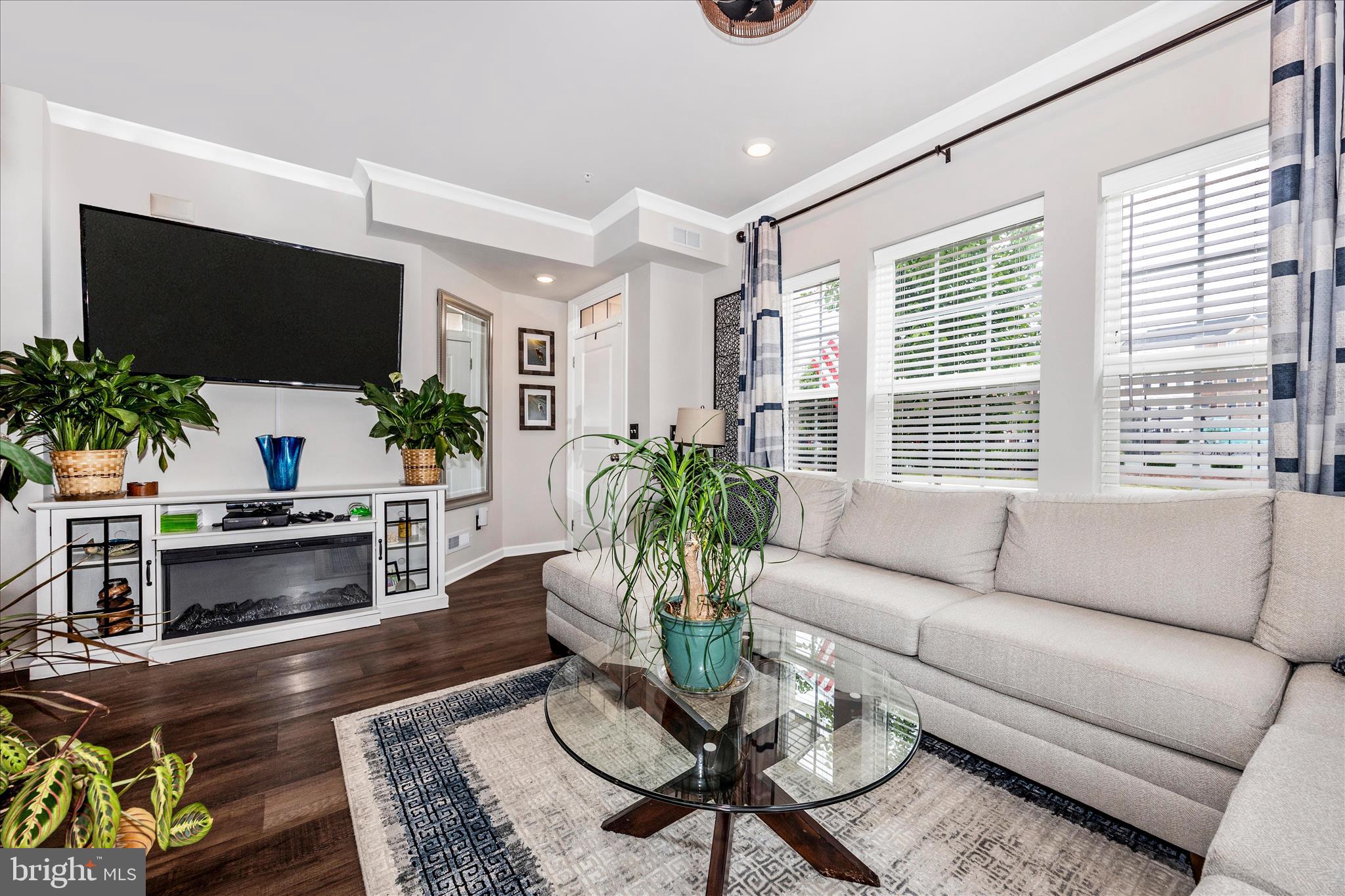 JEFFERSON PLACE - Residential