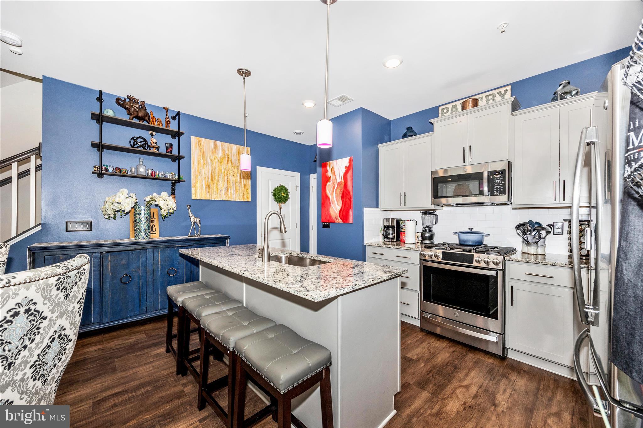 JEFFERSON PLACE - Residential
