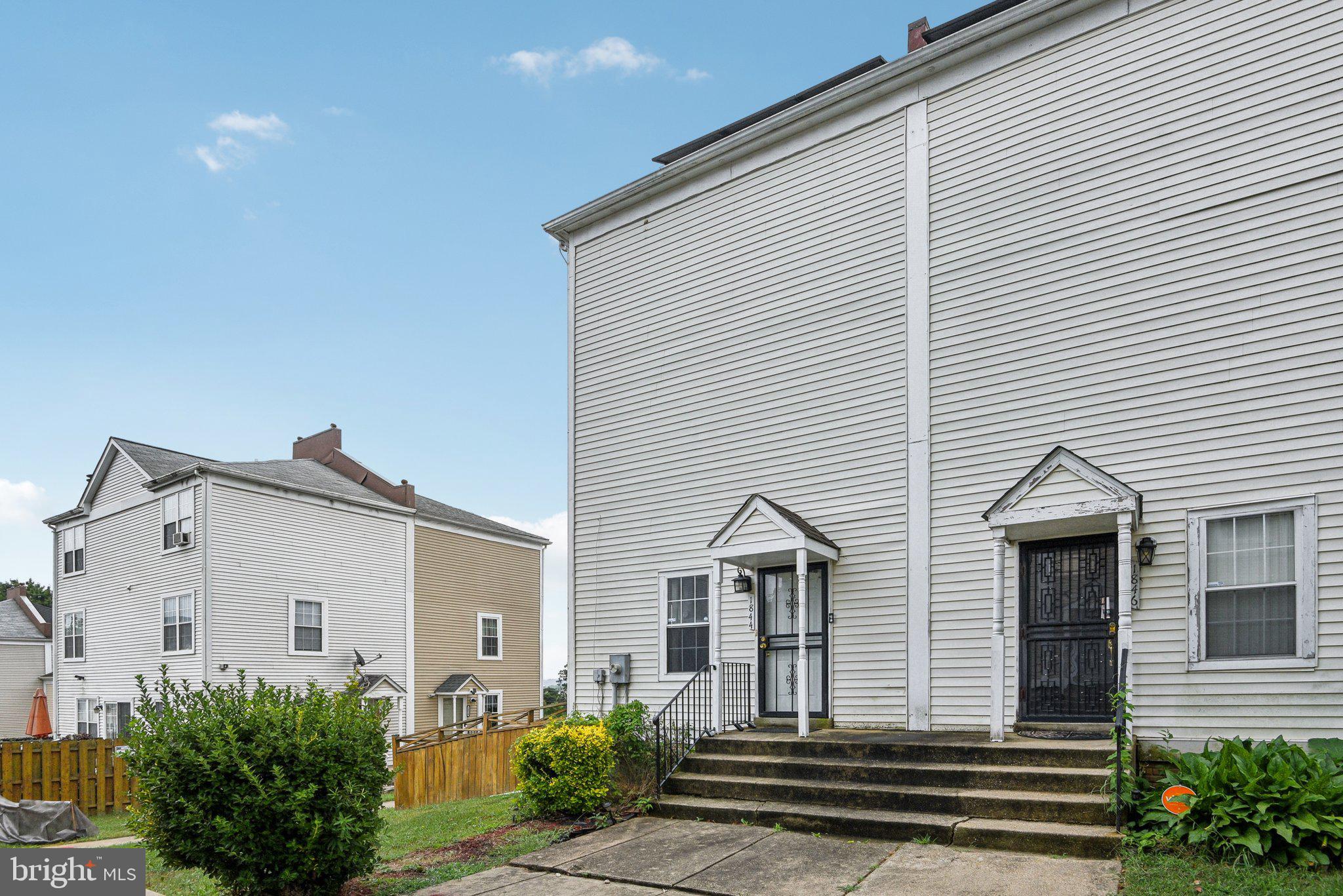 1844 BRYANT STREET NE