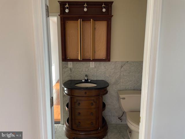 SHARSWOOD - Residential Lease