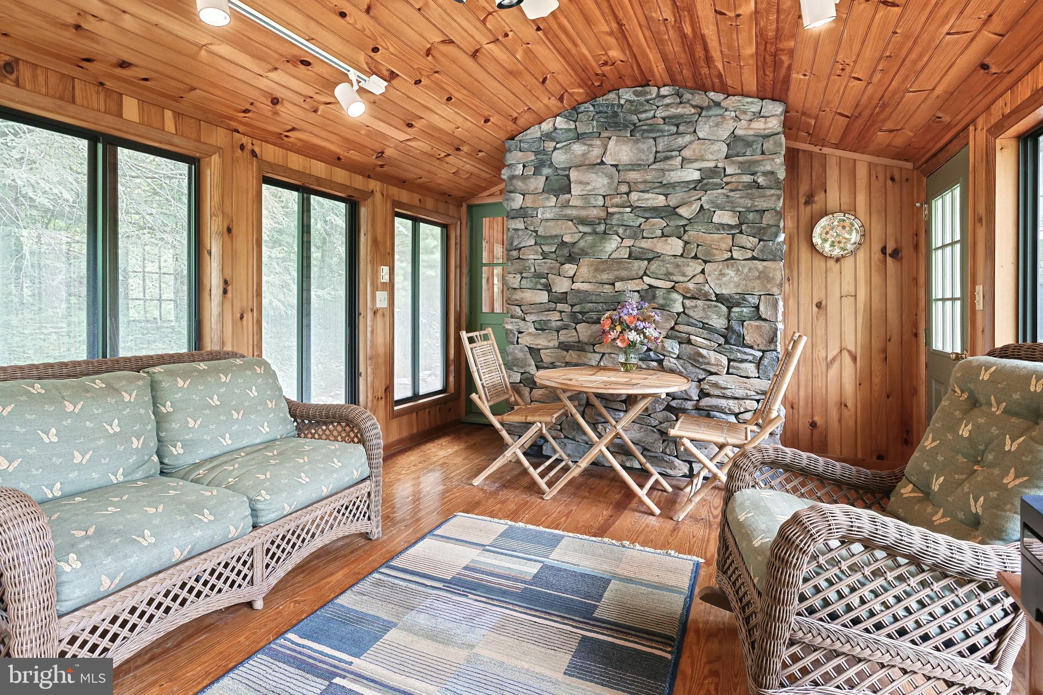 BEAR MOUNTAIN - Residential