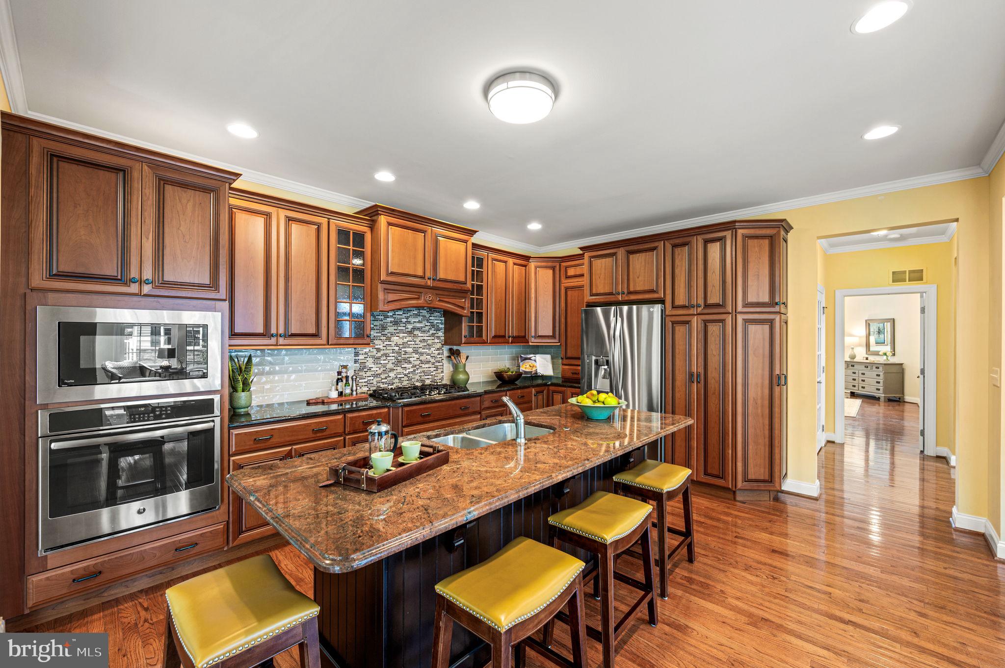 ARBOURS AT W GOSHEN - Residential