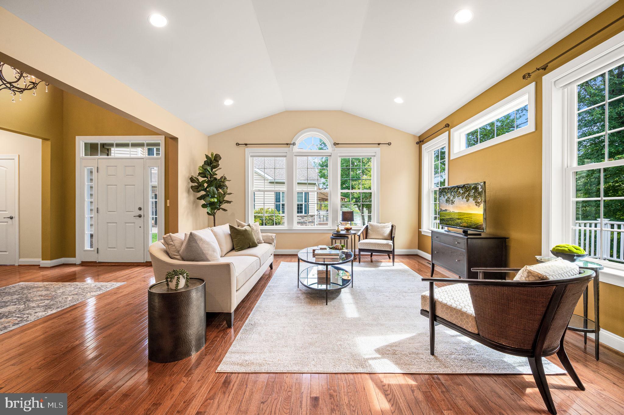 ARBOURS AT W GOSHEN - Residential