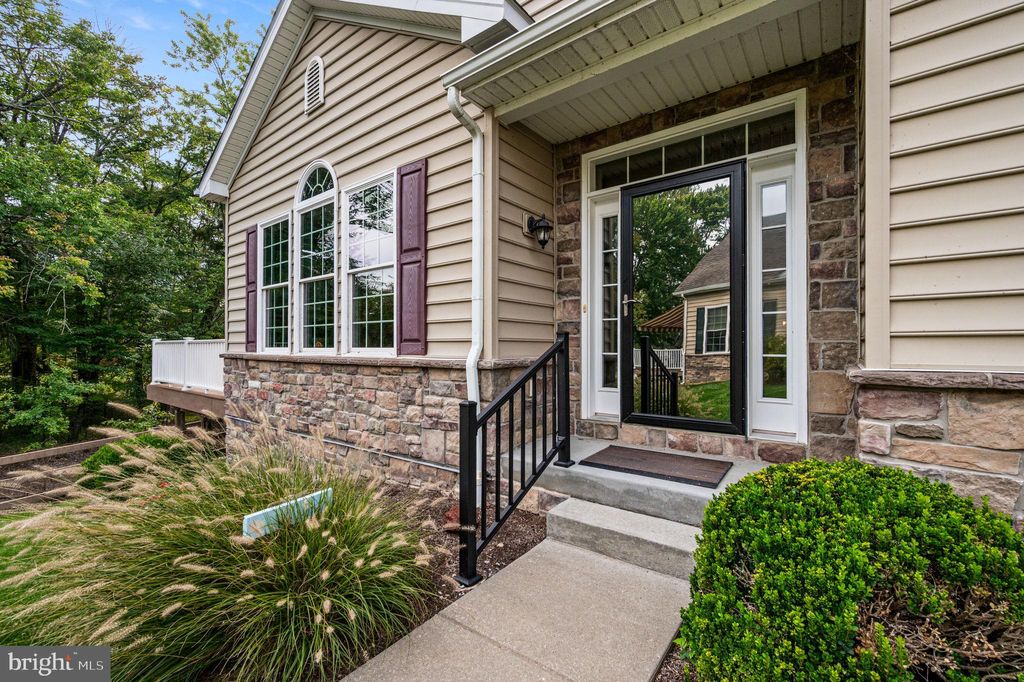 Photo of 1521 Honeysuckle Court, WEST CHESTER, PA 19380 (MLS # PACT2110134)