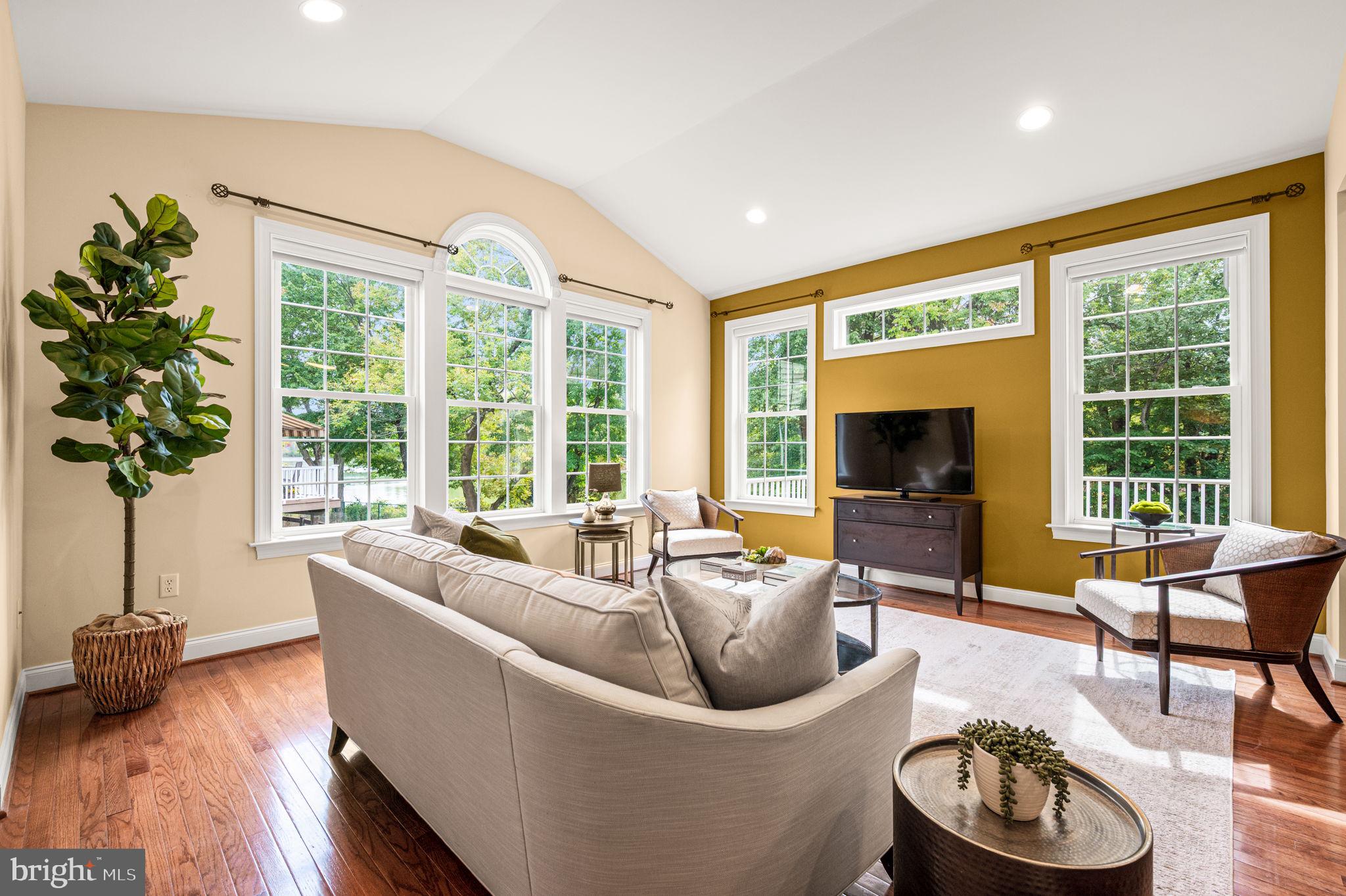 ARBOURS AT W GOSHEN - Residential