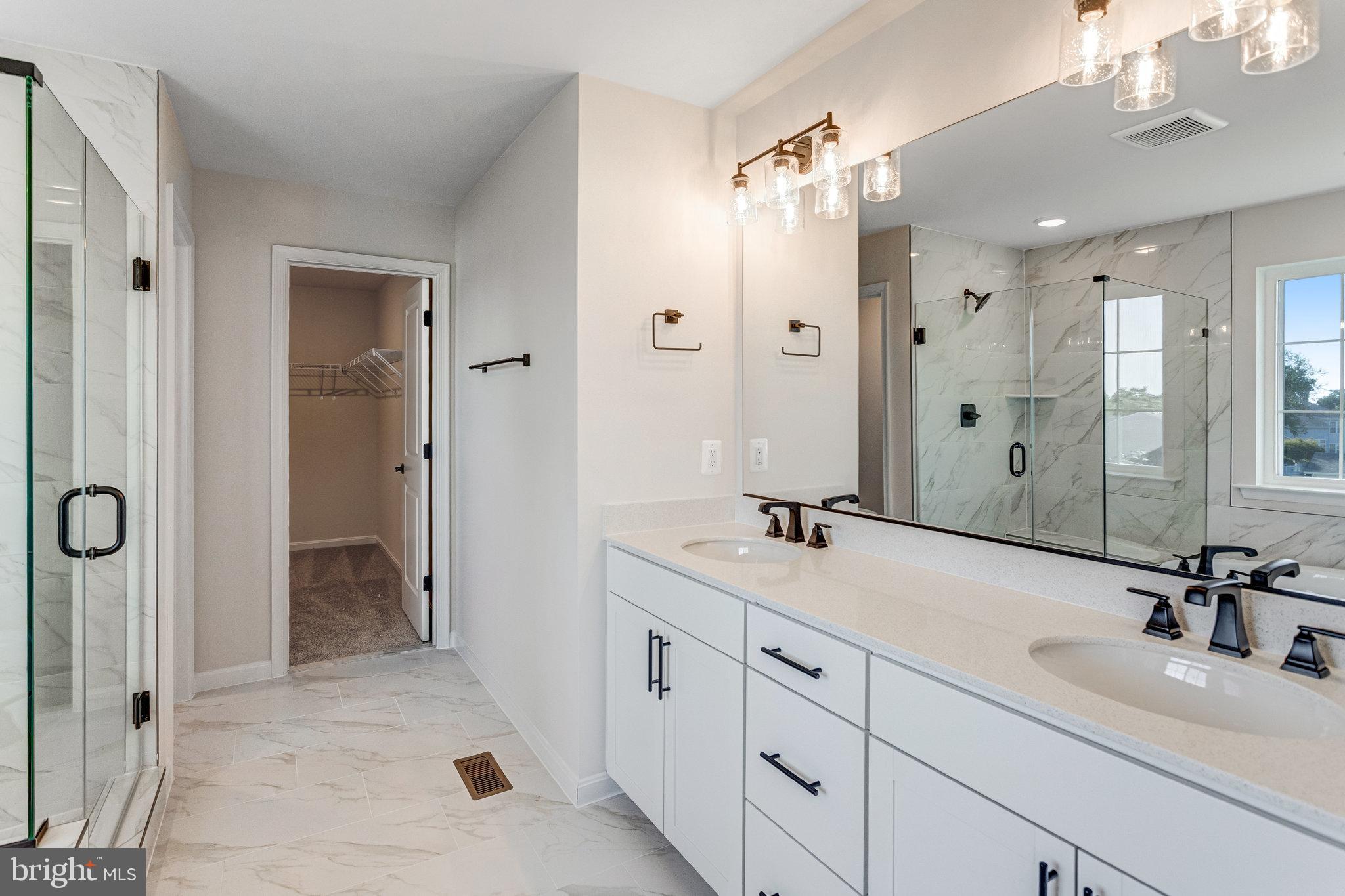 THE GREENS - Residential