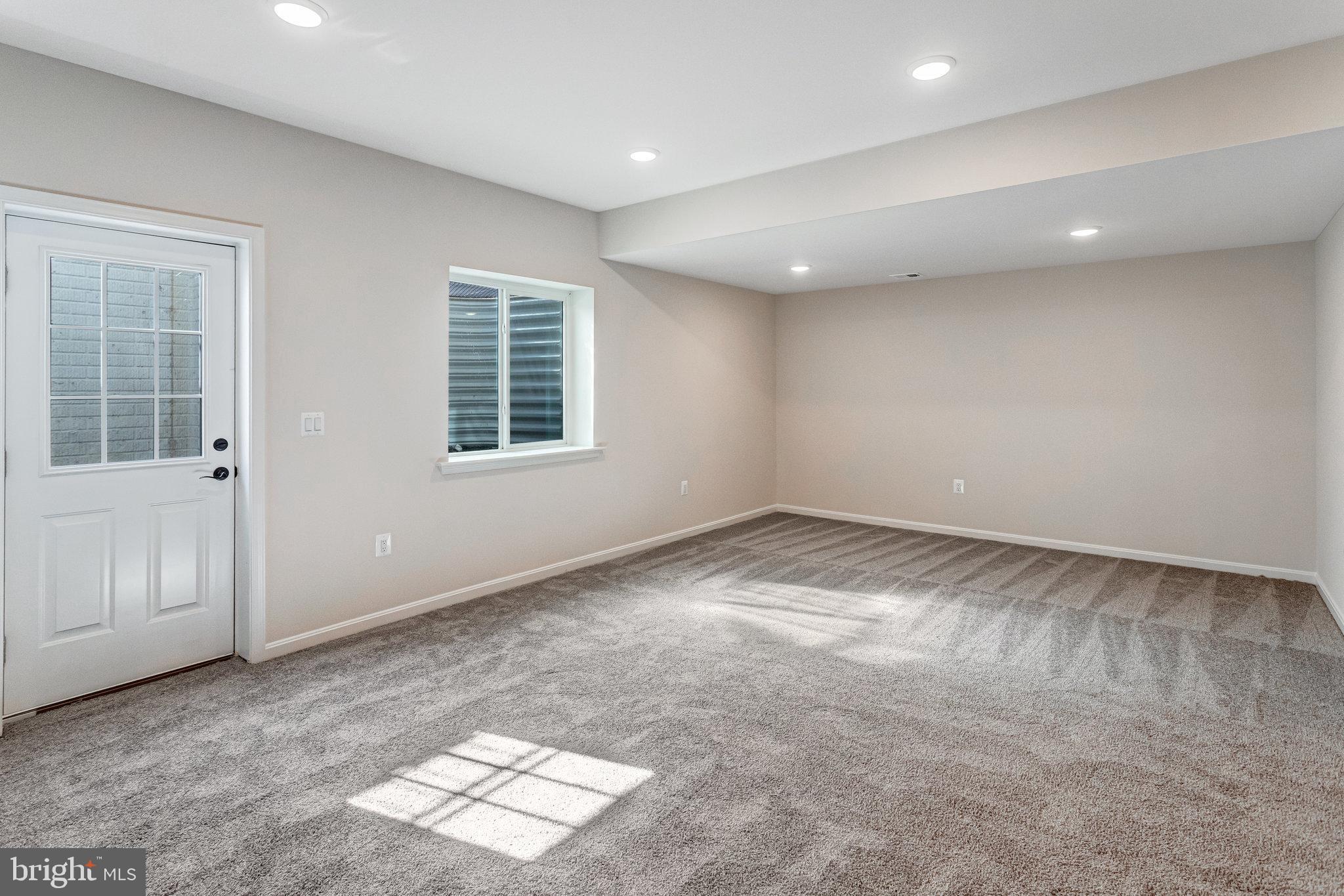 THE GREENS - Residential