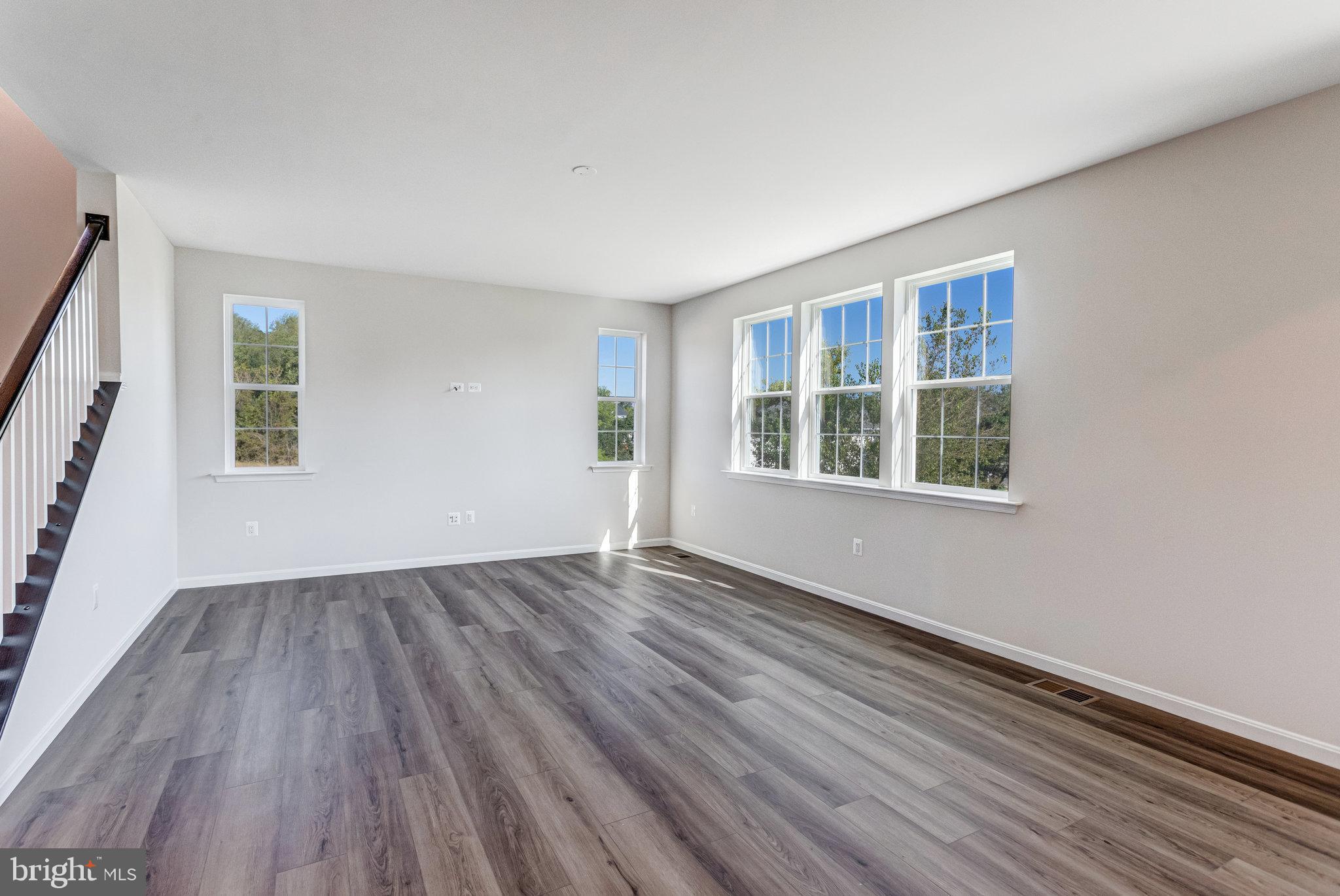 THE GREENS - Residential