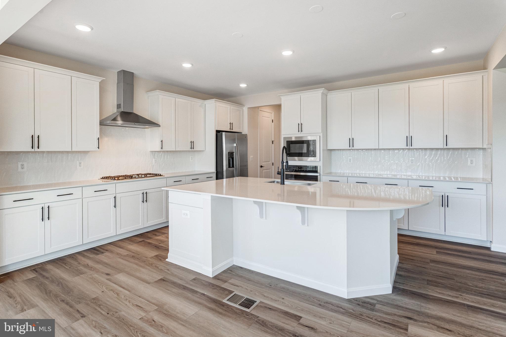 THE GREENS - Residential