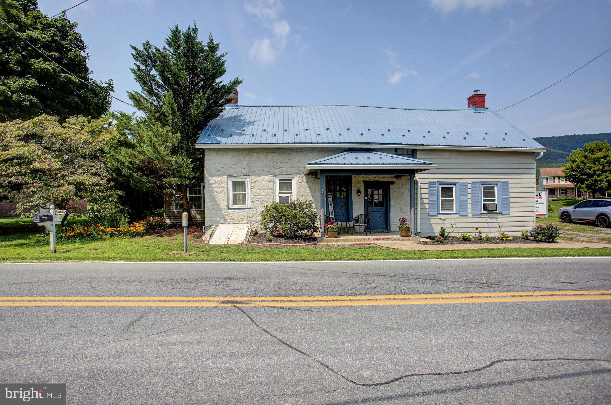 10299 MOUNTAIN ROAD