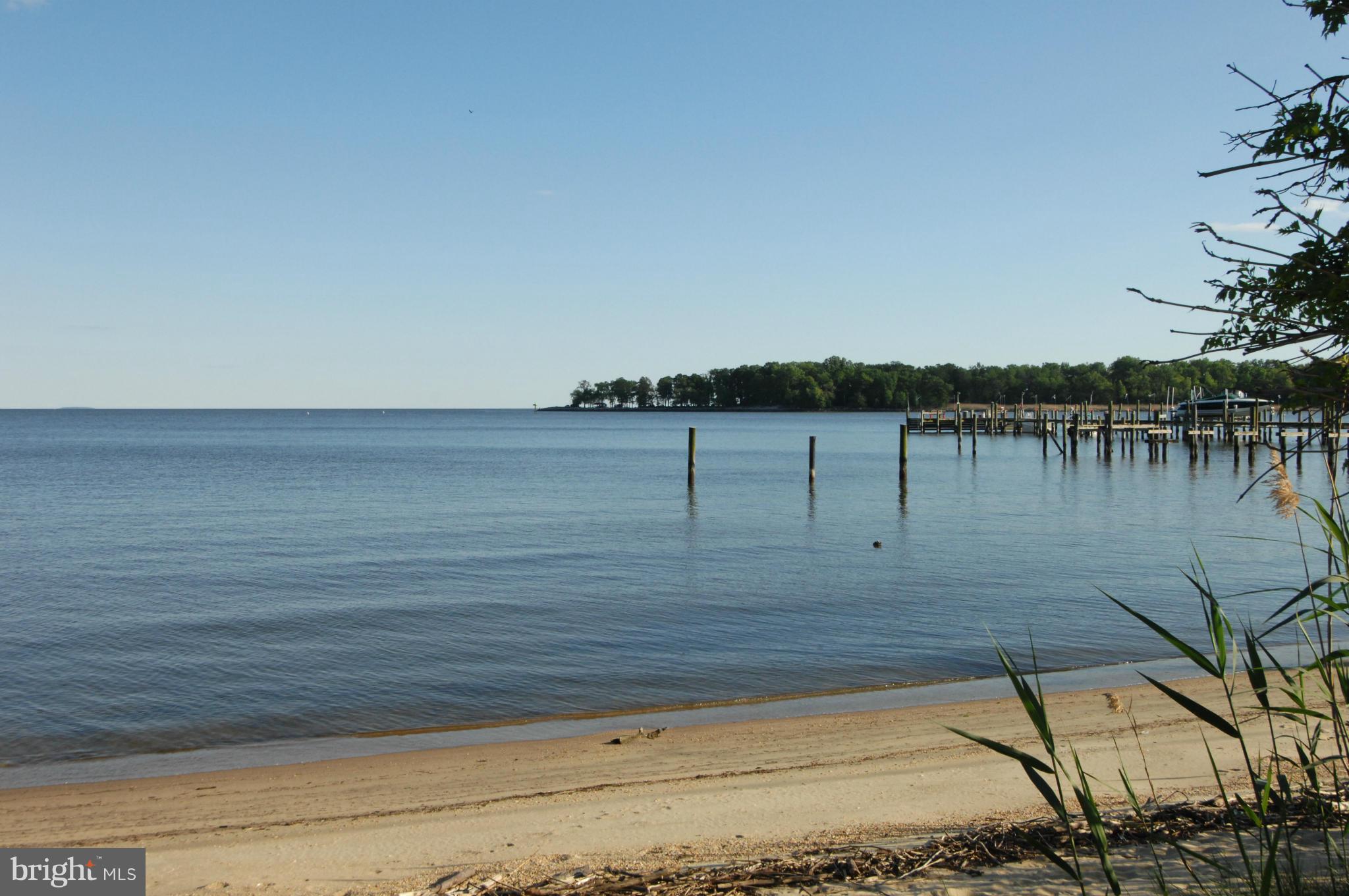 ARUNDEL ON THE BAY - Residential