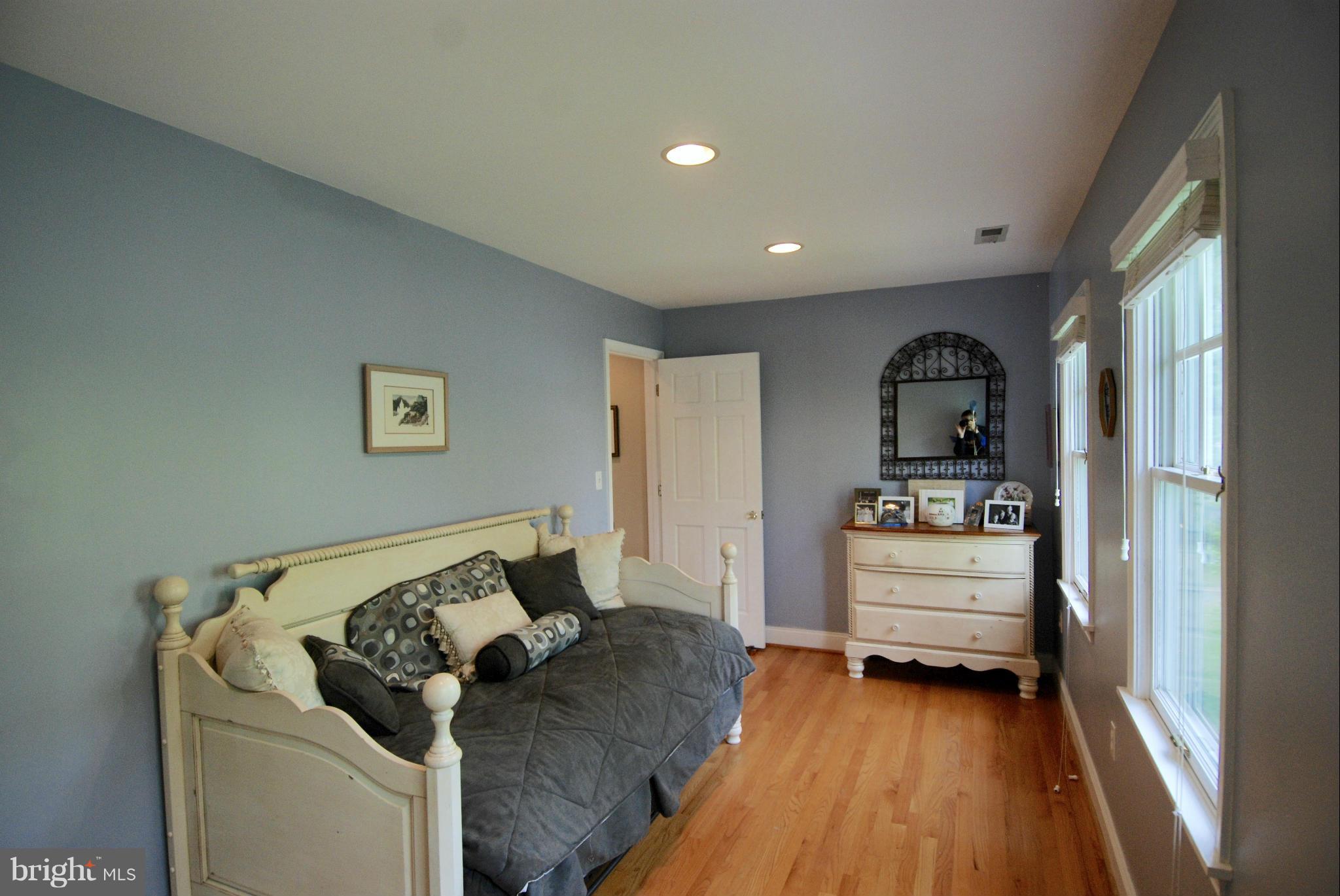 ARUNDEL ON THE BAY - Residential