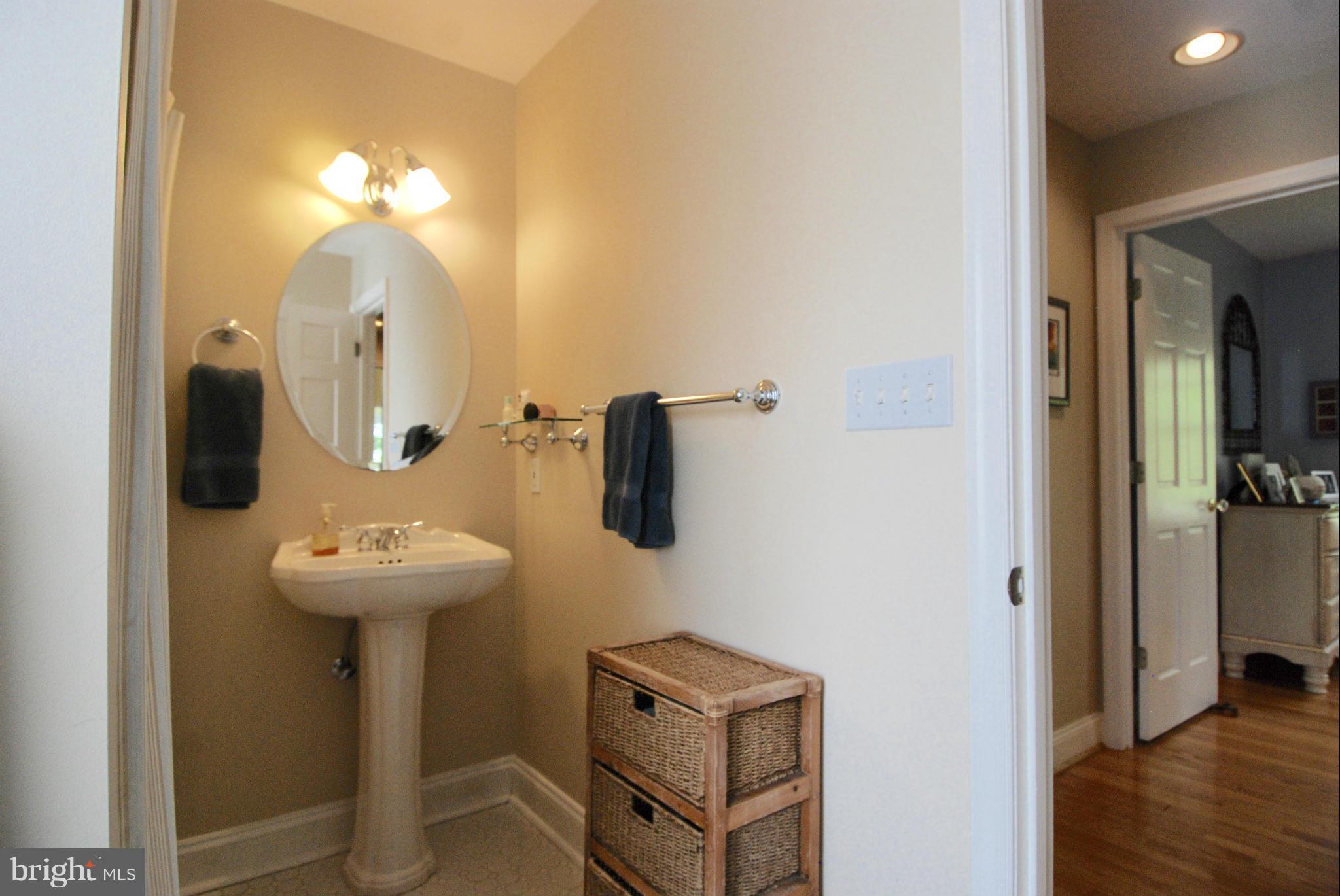 ARUNDEL ON THE BAY - Residential