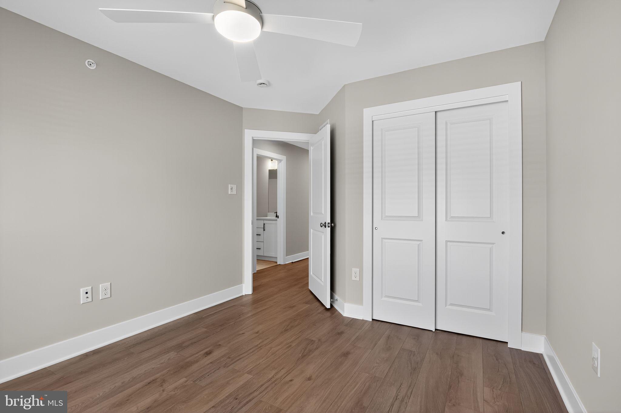 STERLING WALK - Residential Lease