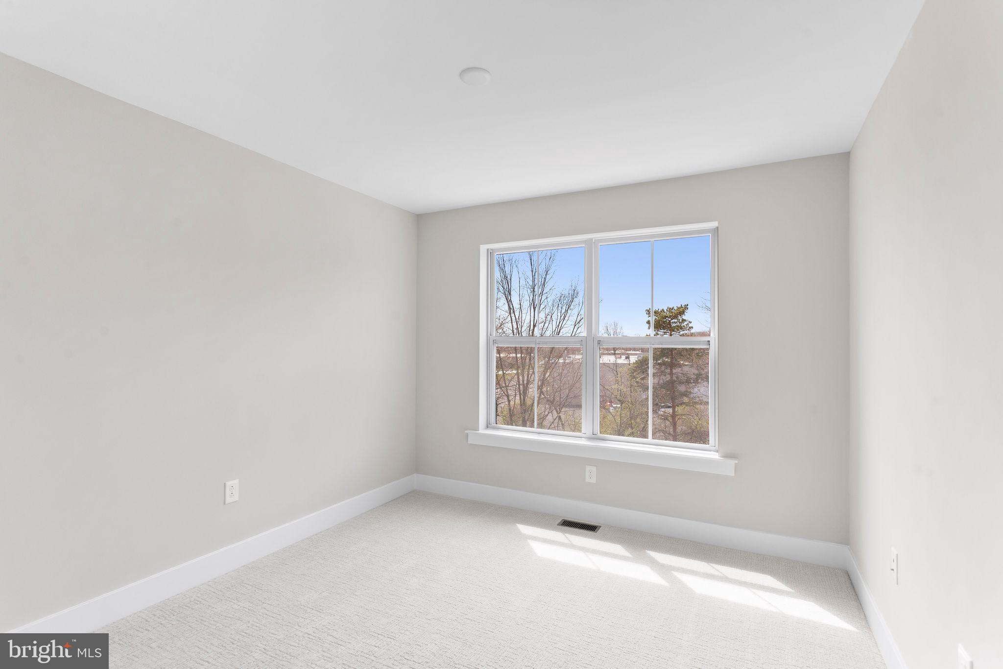 STERLING WALK - Residential Lease