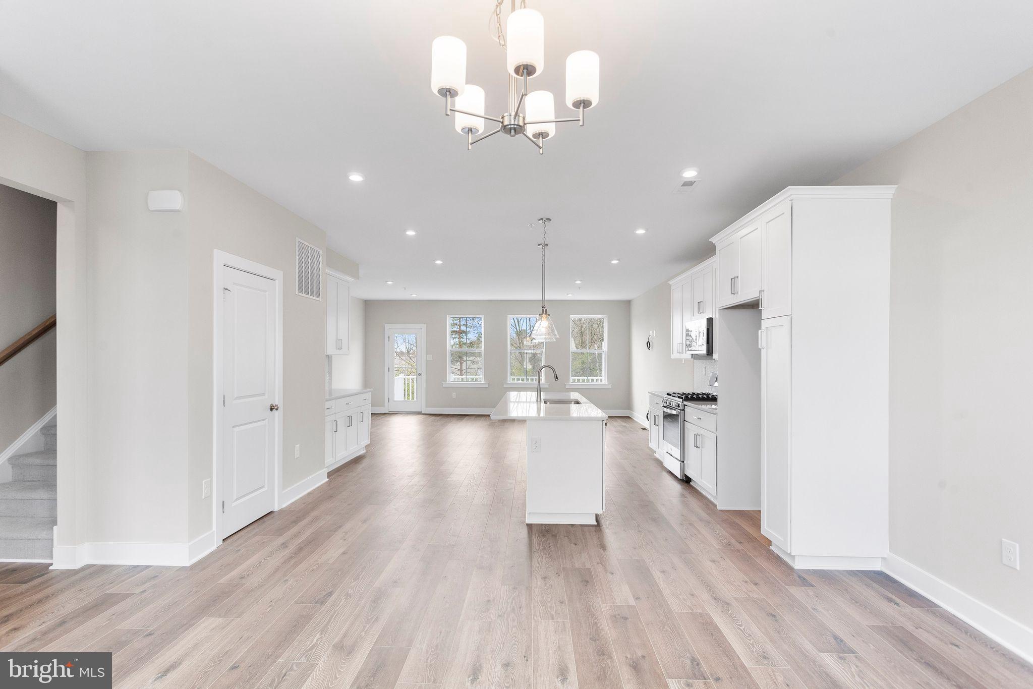 STERLING WALK - Residential Lease