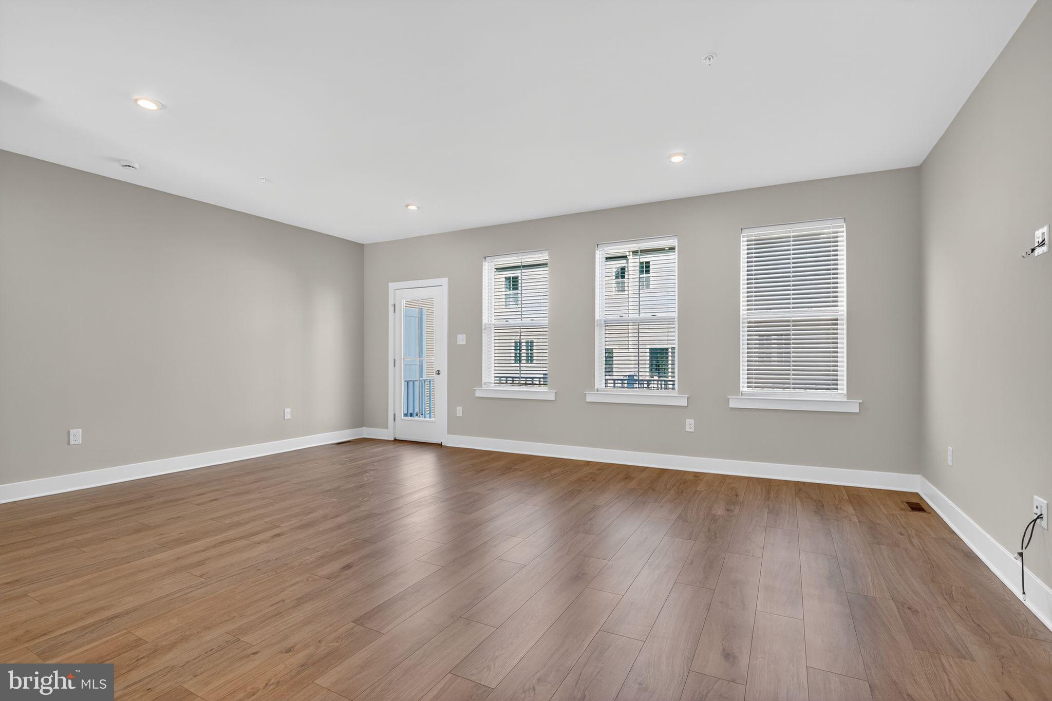 STERLING WALK - Residential Lease