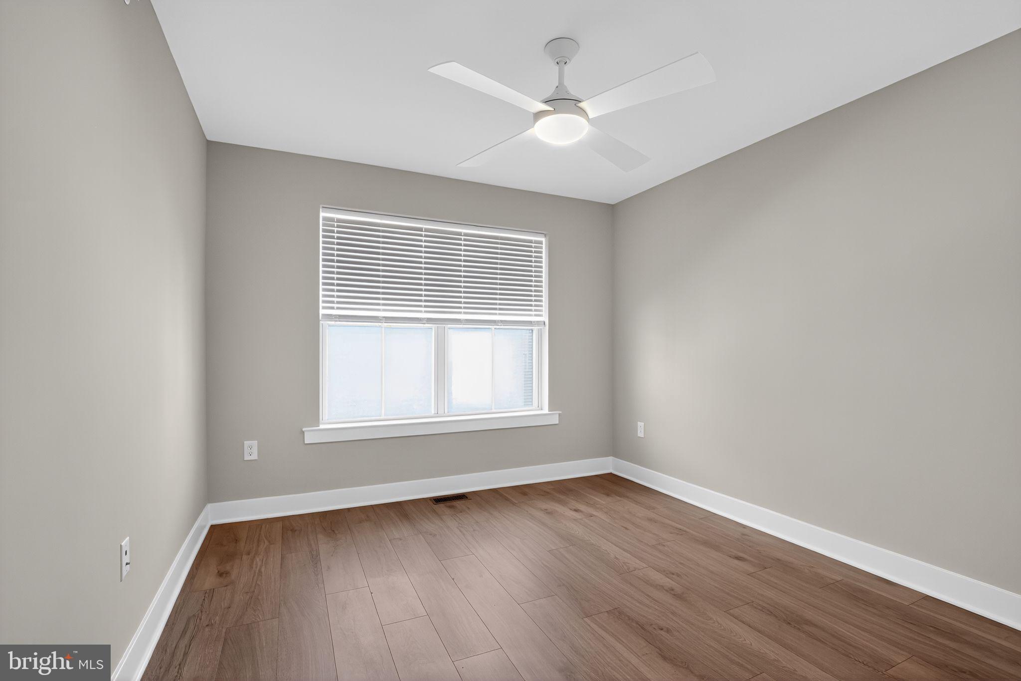 STERLING WALK - Residential Lease