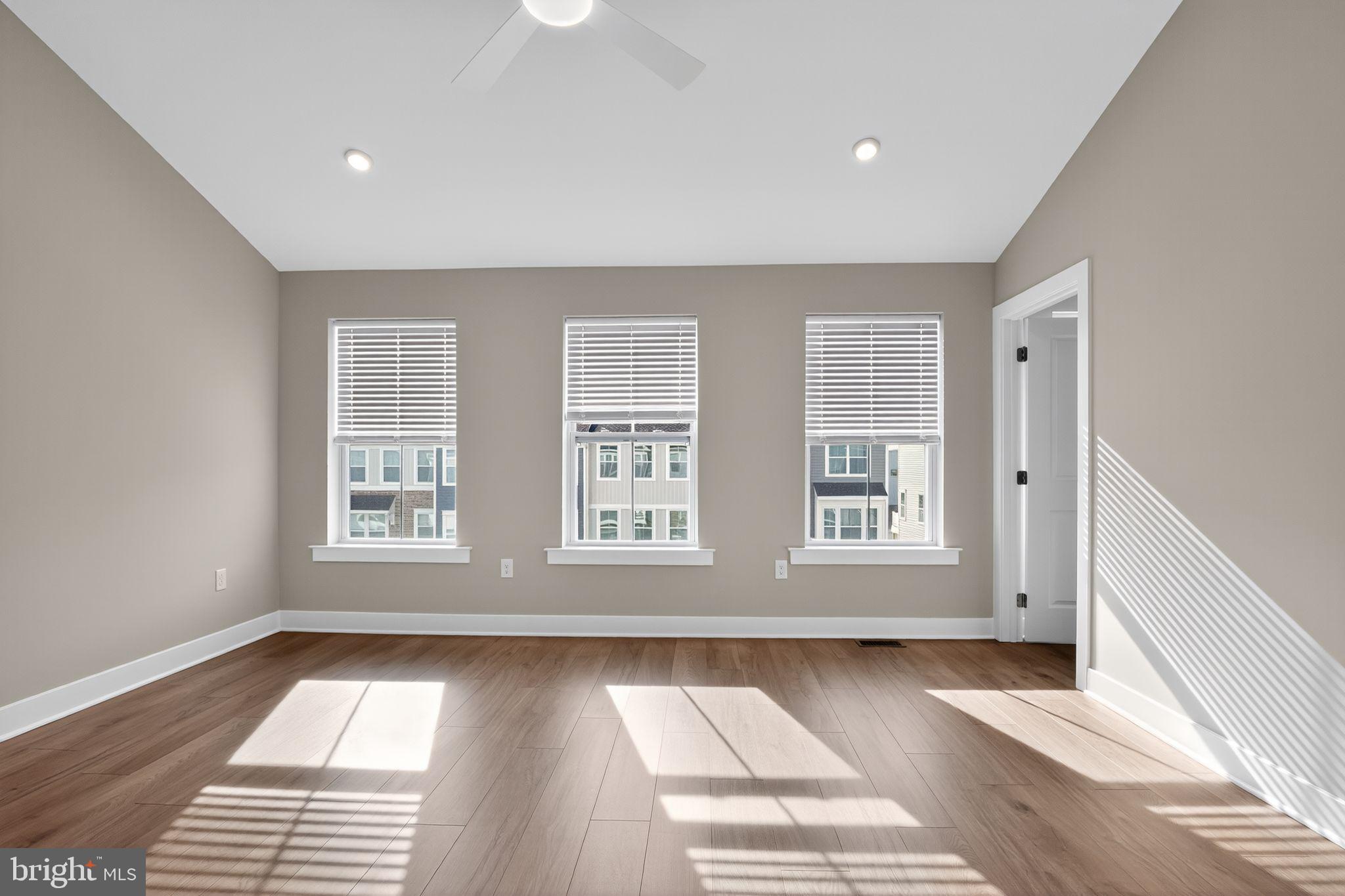 STERLING WALK - Residential Lease