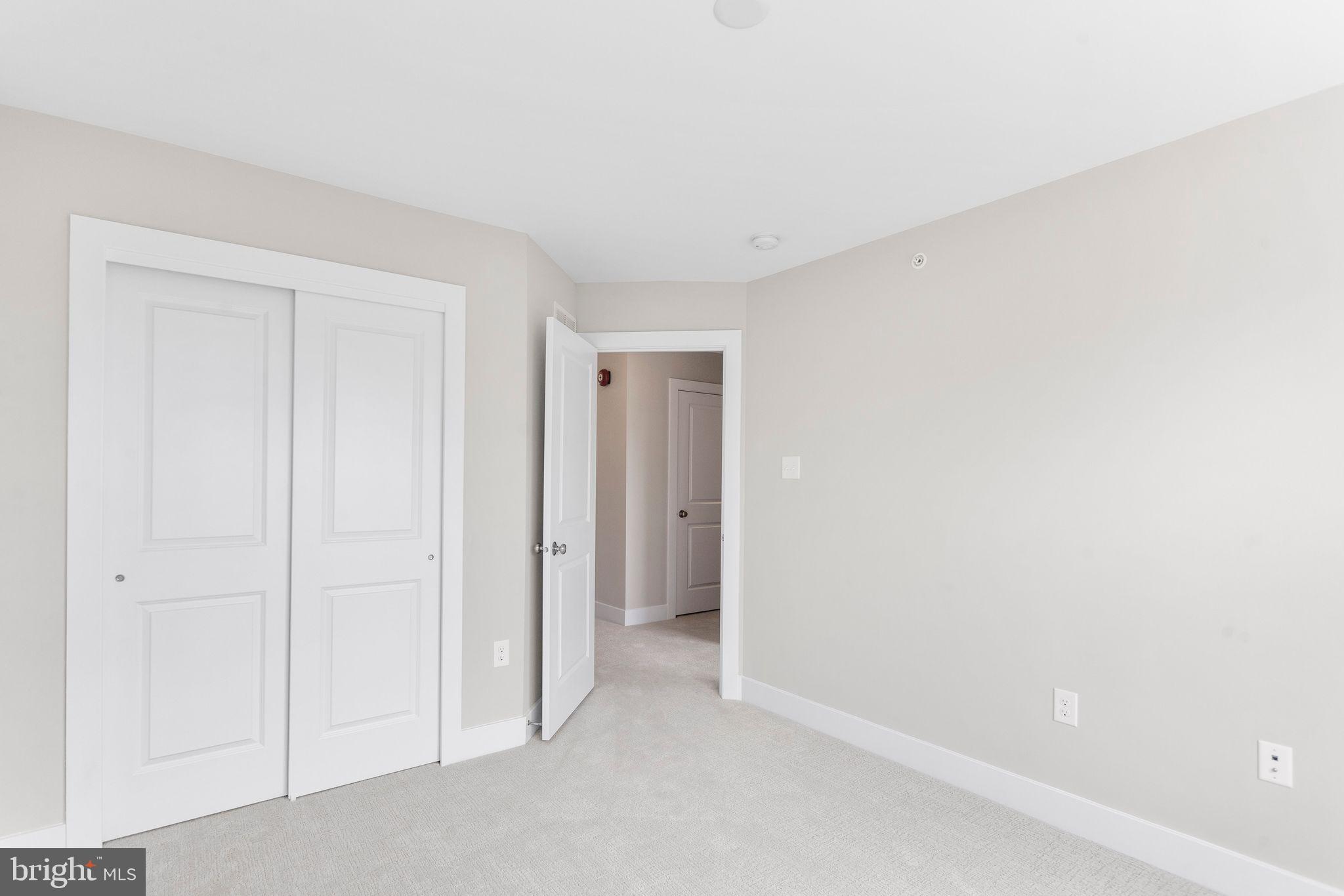 STERLING WALK - Residential Lease