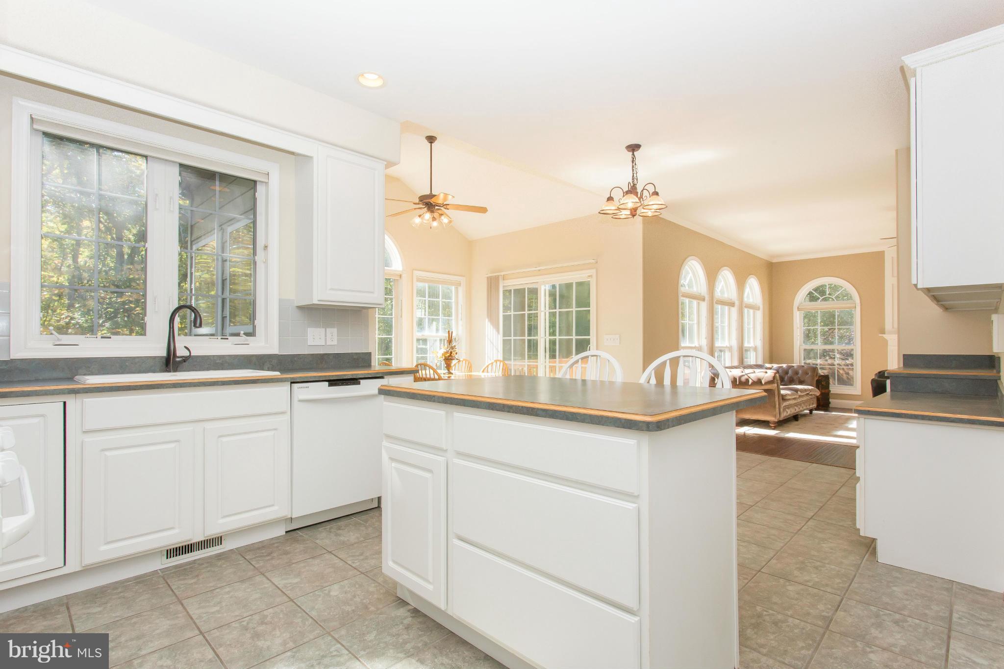 AUTUMN RIDGE - Residential