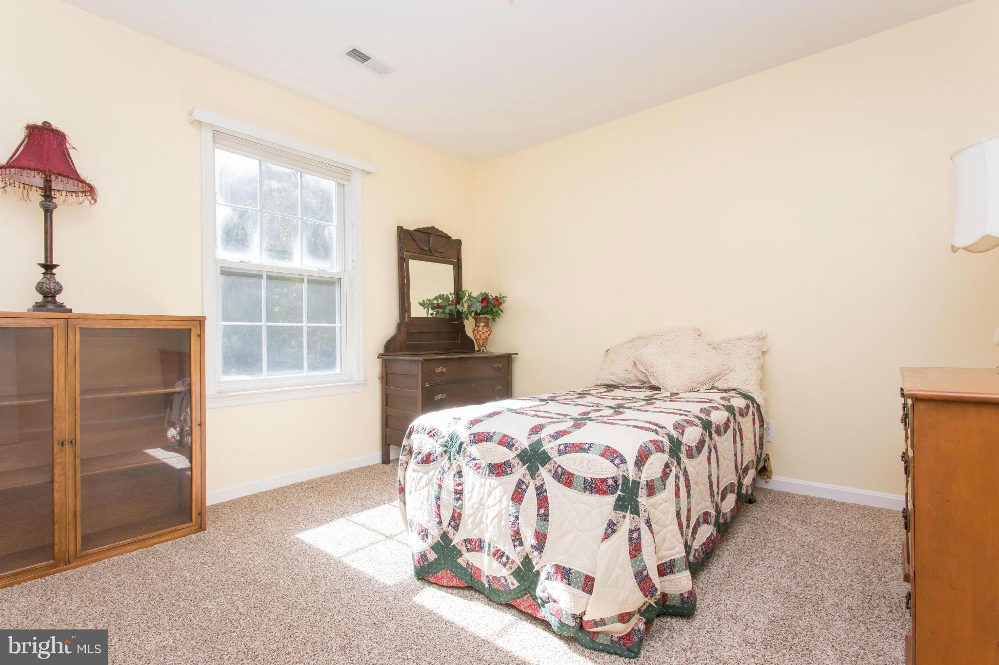 AUTUMN RIDGE - Residential