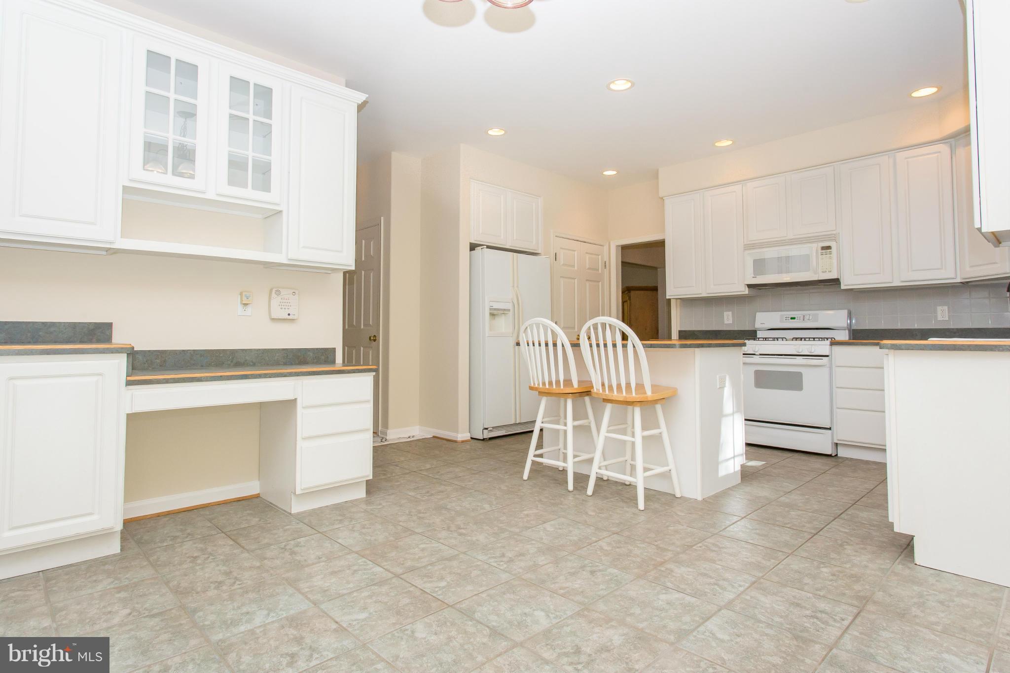 AUTUMN RIDGE - Residential