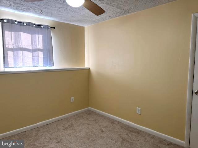 KENT ISLAND ESTATES - Residential Lease