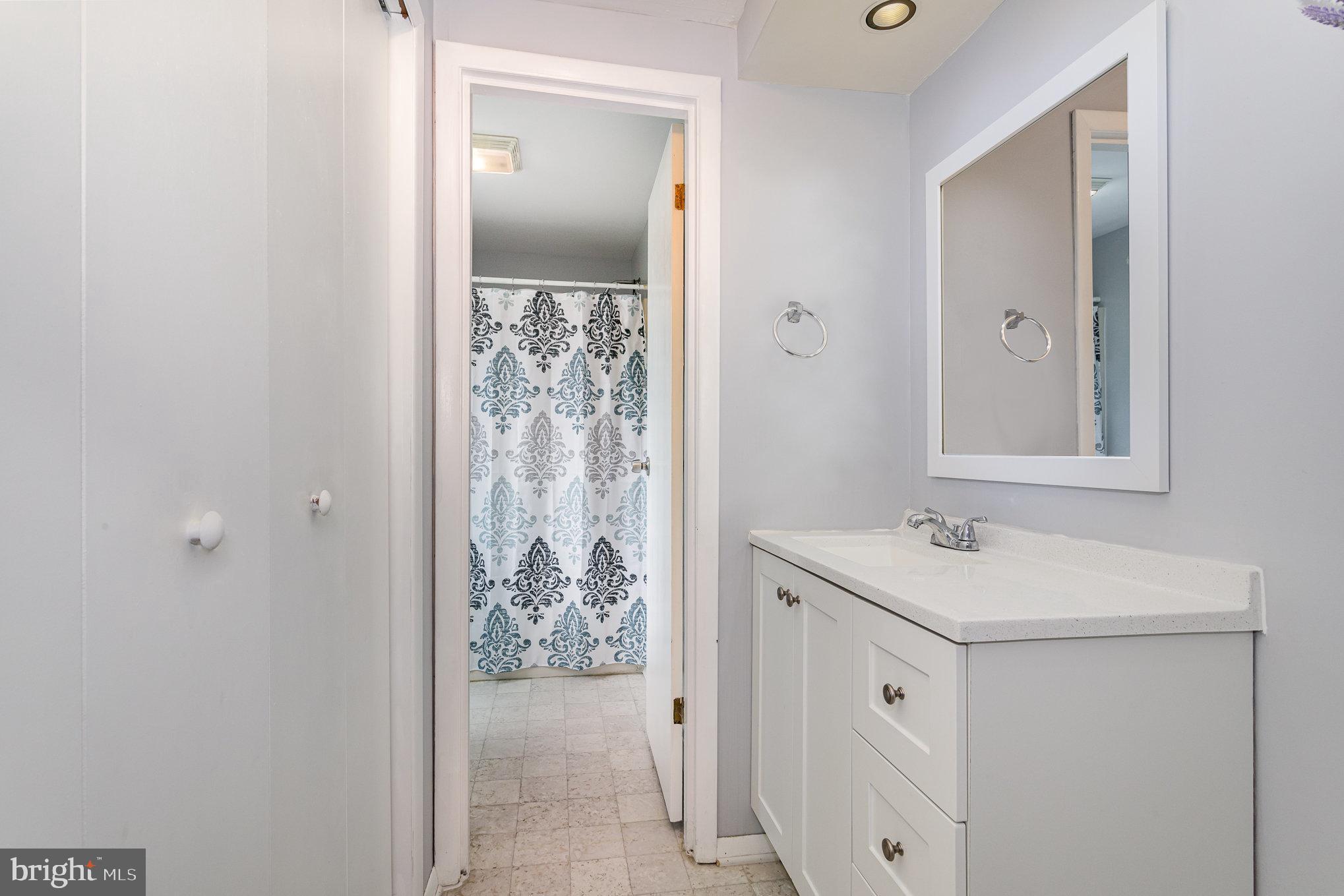 VALLEY GREEN - Residential