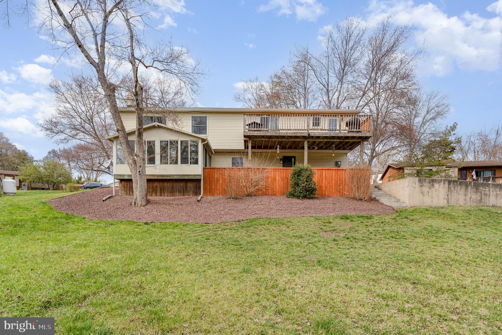 VALLEY GREEN - Residential