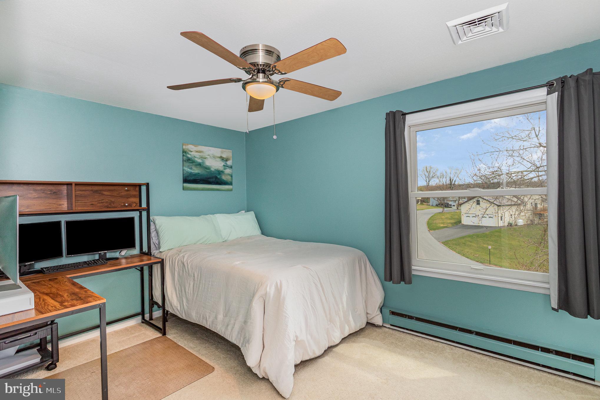 VALLEY GREEN - Residential