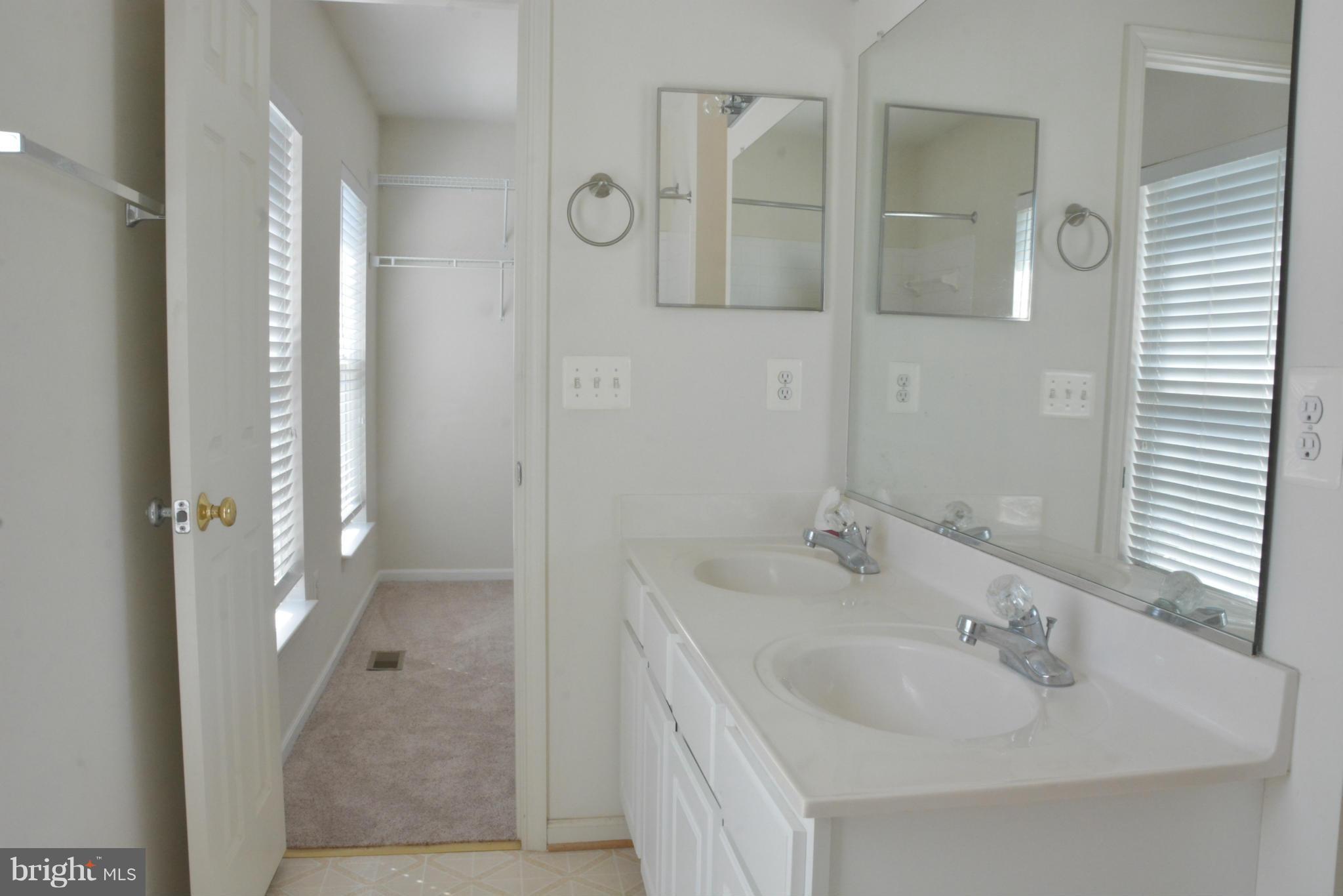 WAYSIDE VILLAGE - Residential