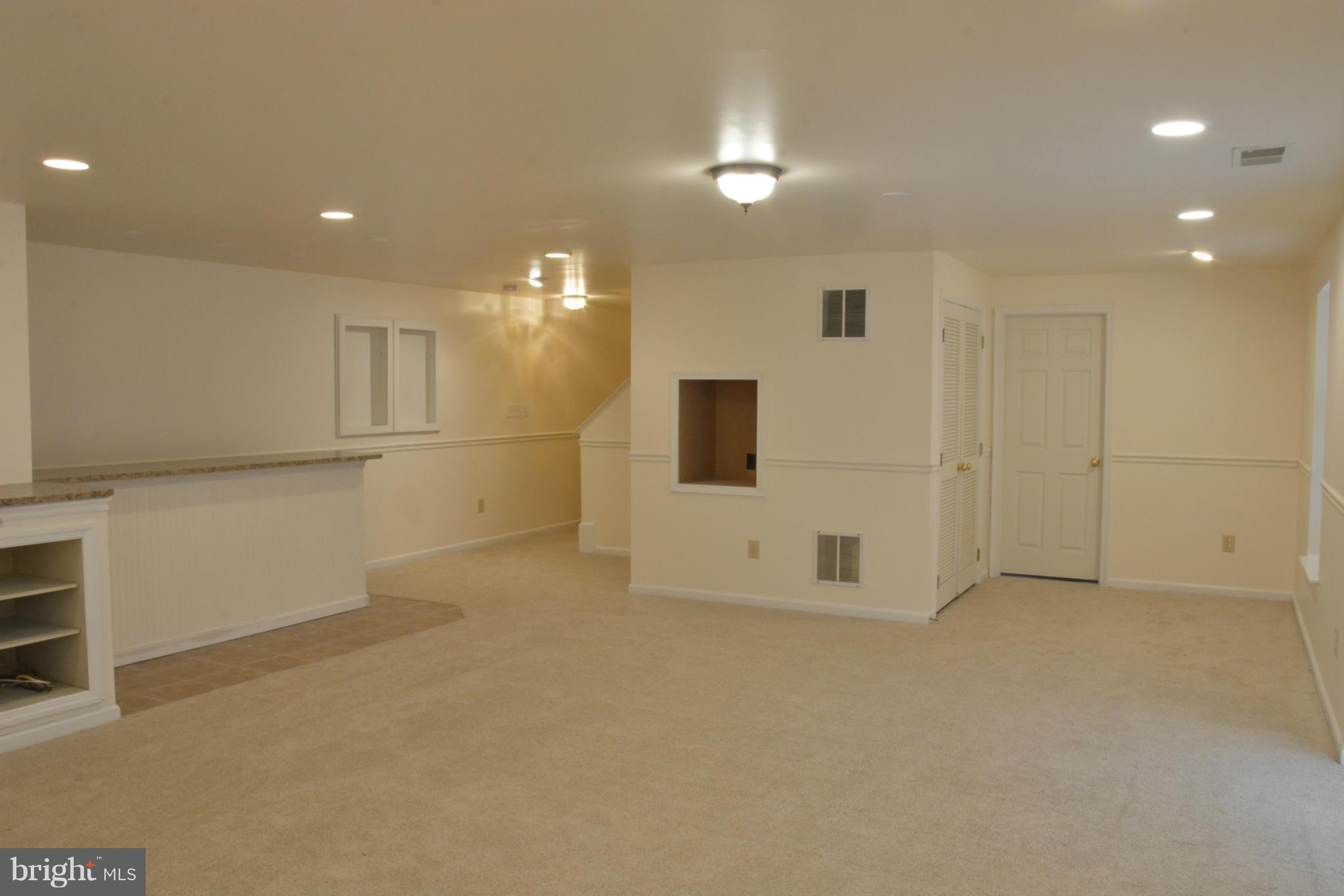 WAYSIDE VILLAGE - Residential